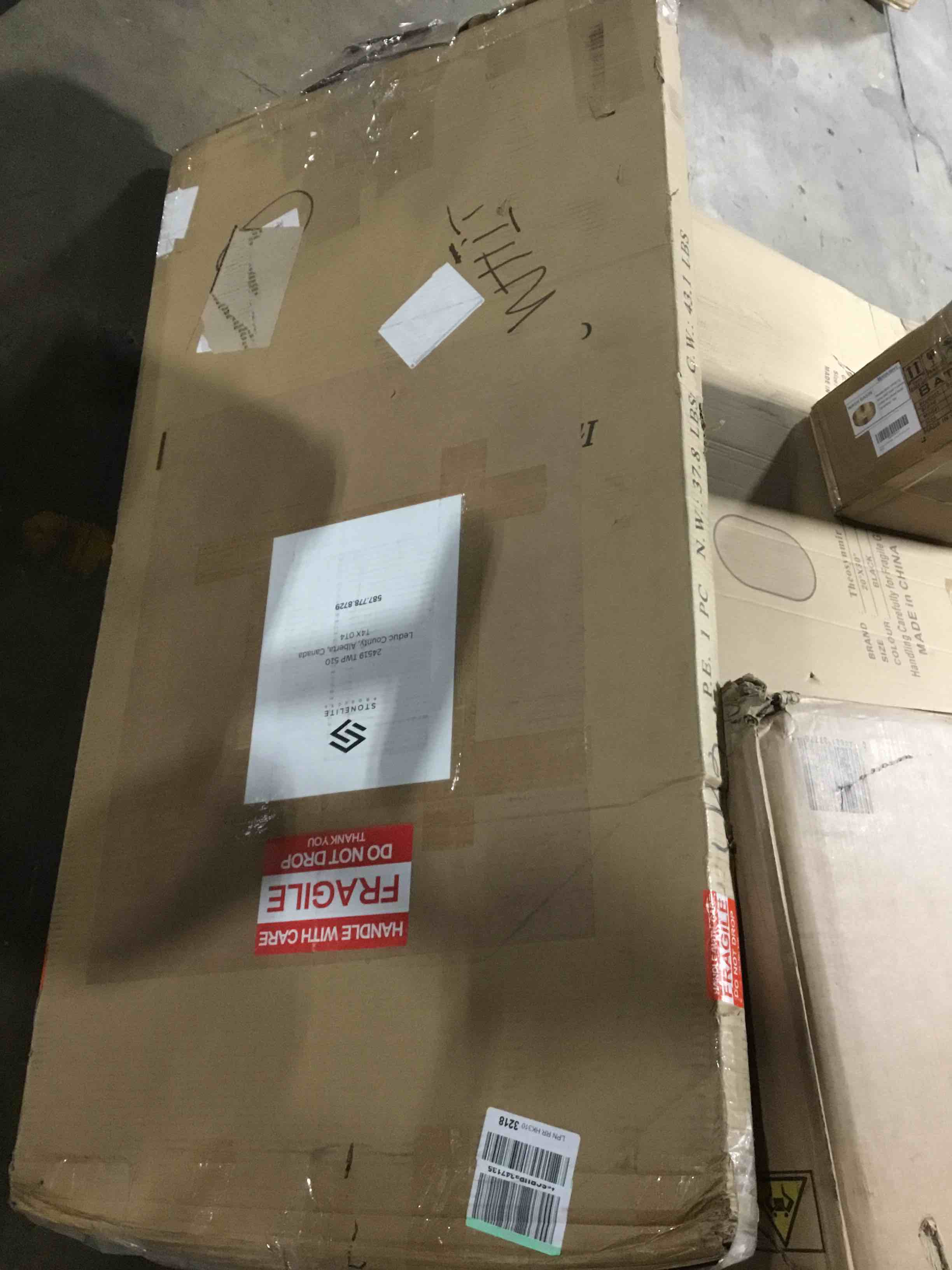 https://s3.amazonaws.com/lotting-images-prod/bidfta/GRN5568758_1703022732592.jpeg