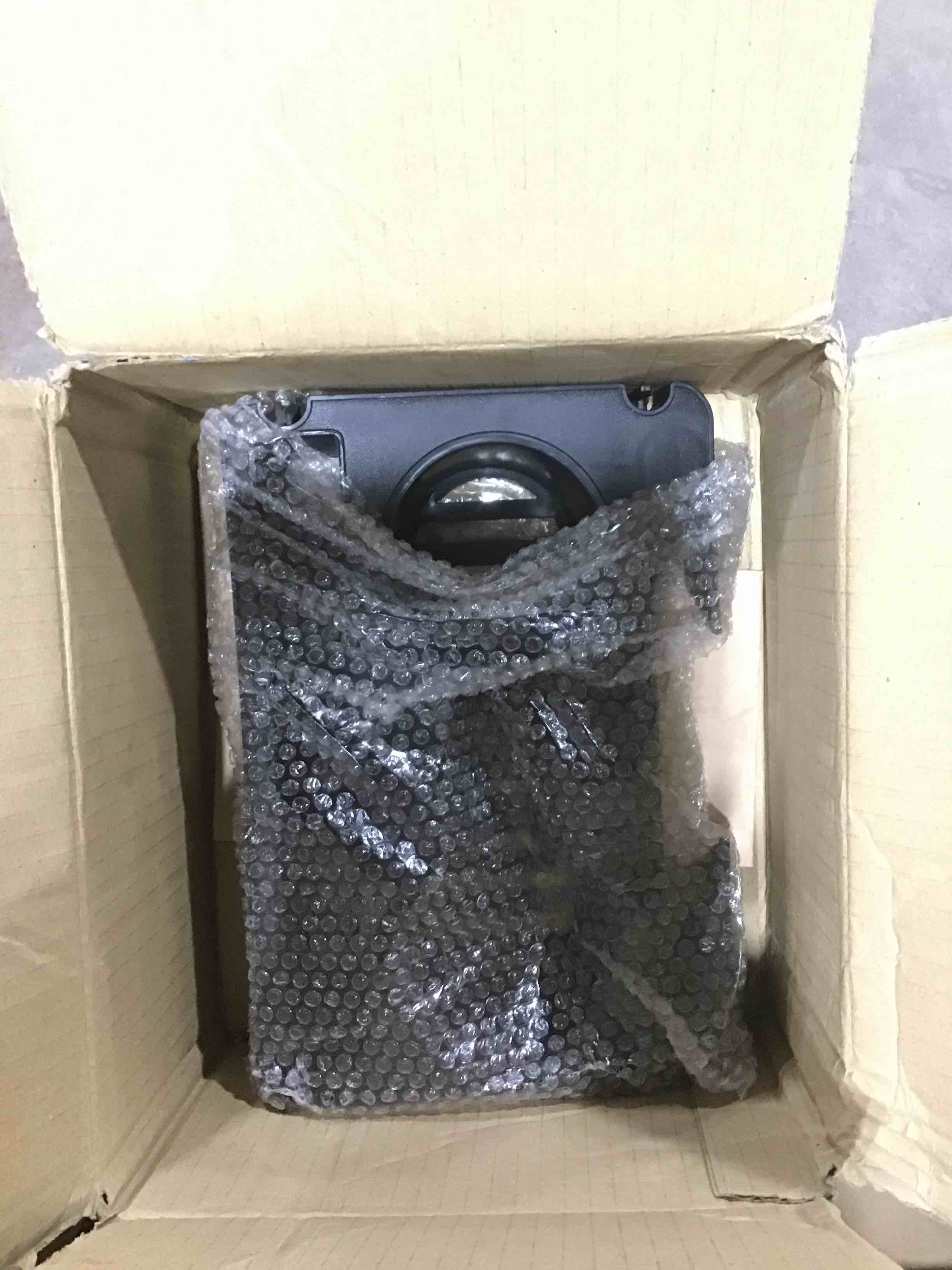 Amopatio XL Zero Gravity Chair with 22" Seat Width and Cushion - Folding Reclining Lounge Chair for Outdoor Deck, Yard, Porch, Pool - Brown