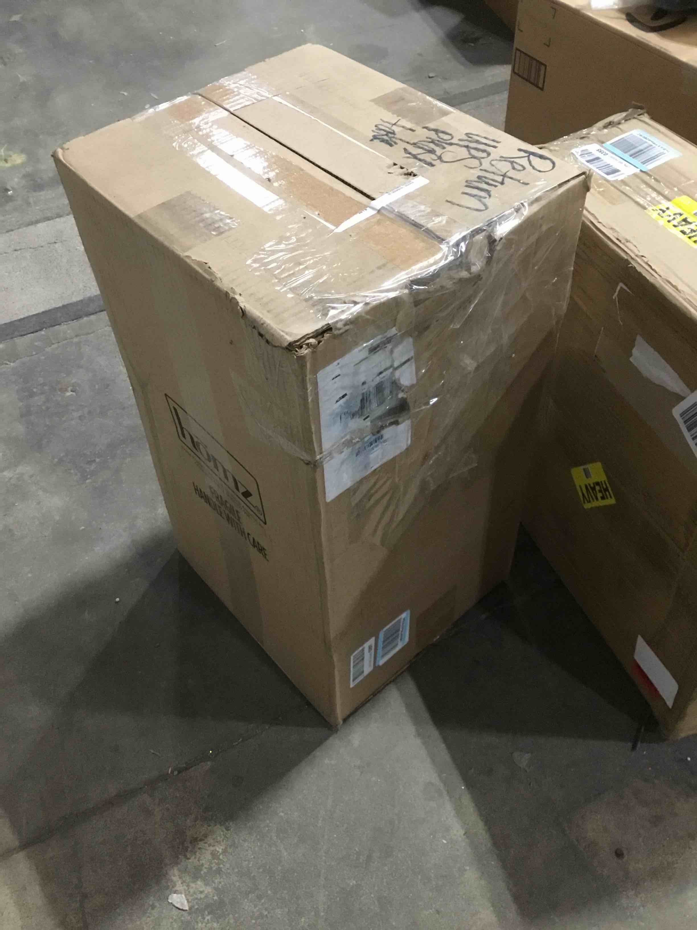 https://s3.amazonaws.com/lotting-images-prod/bidfta/GRN5573685_1704405800877.jpeg