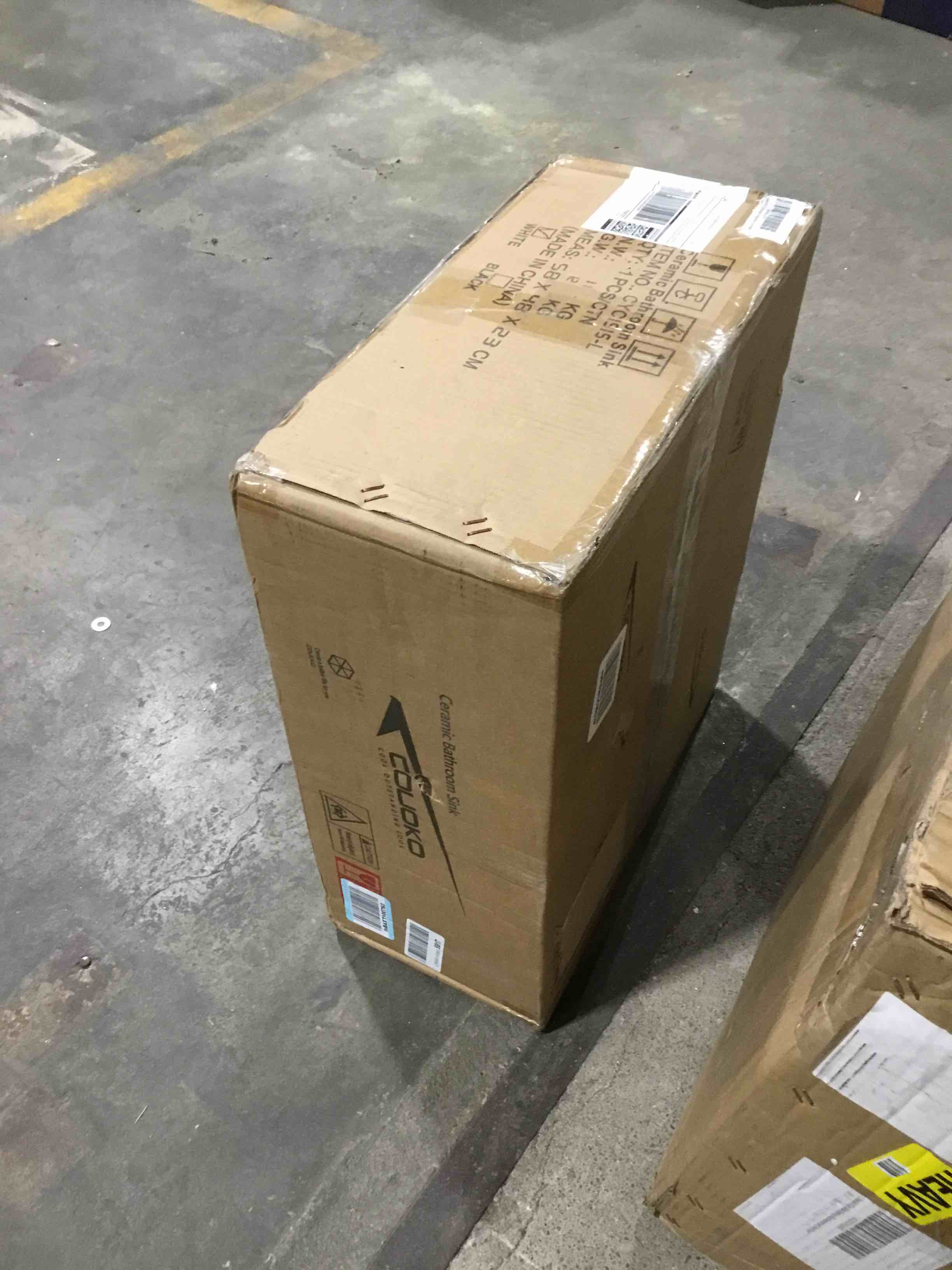 https://s3.amazonaws.com/lotting-images-prod/bidfta/GRN5573688_1704405904745.jpeg