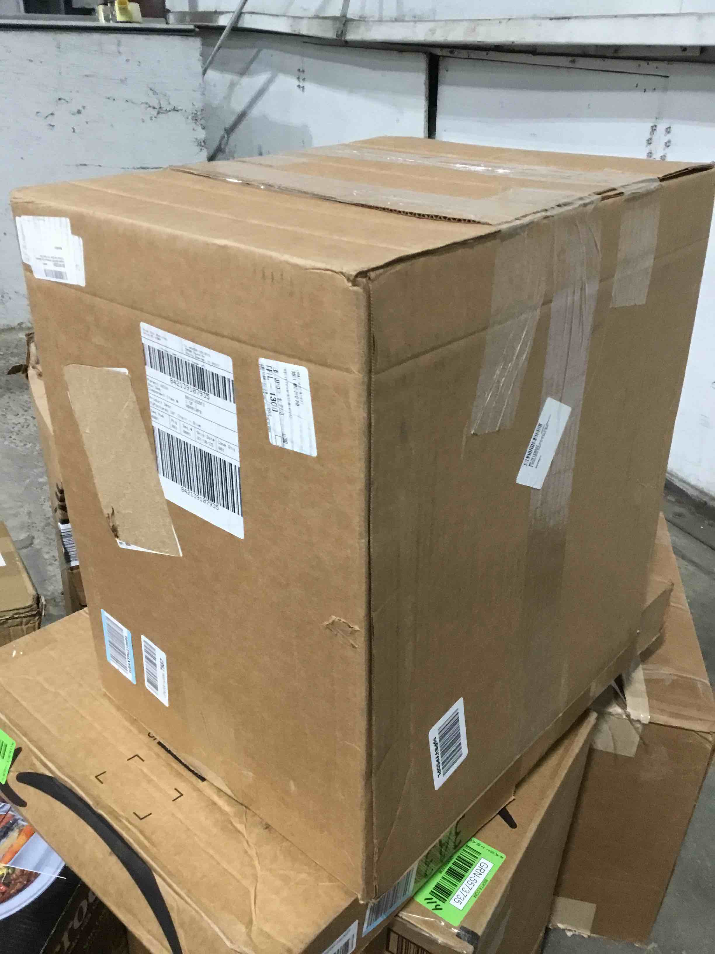 https://s3.amazonaws.com/lotting-images-prod/bidfta/GRN5573697_1704406643514.jpeg