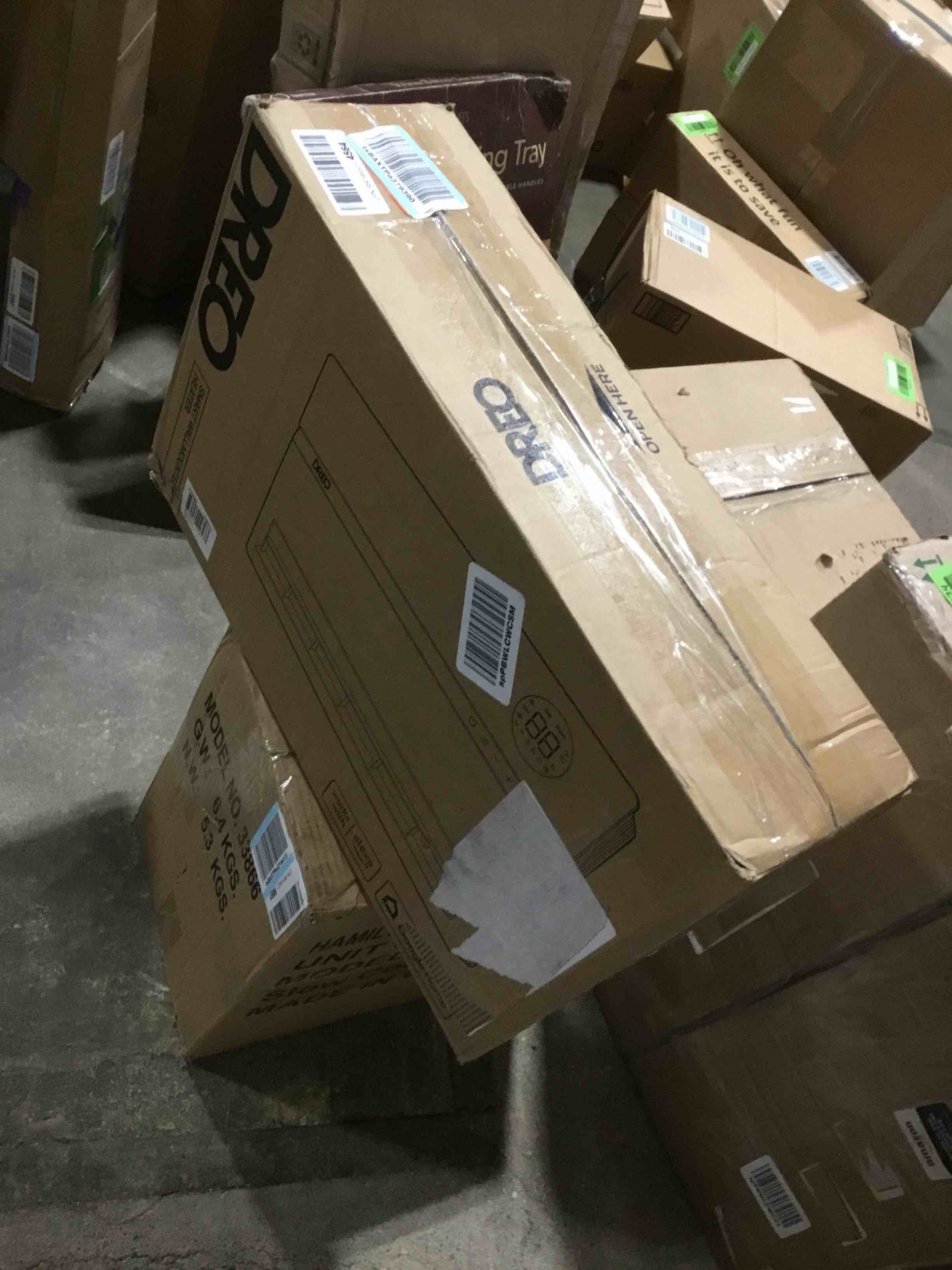 https://s3.amazonaws.com/lotting-images-prod/bidfta/GRN5574028_1704489779044.jpeg