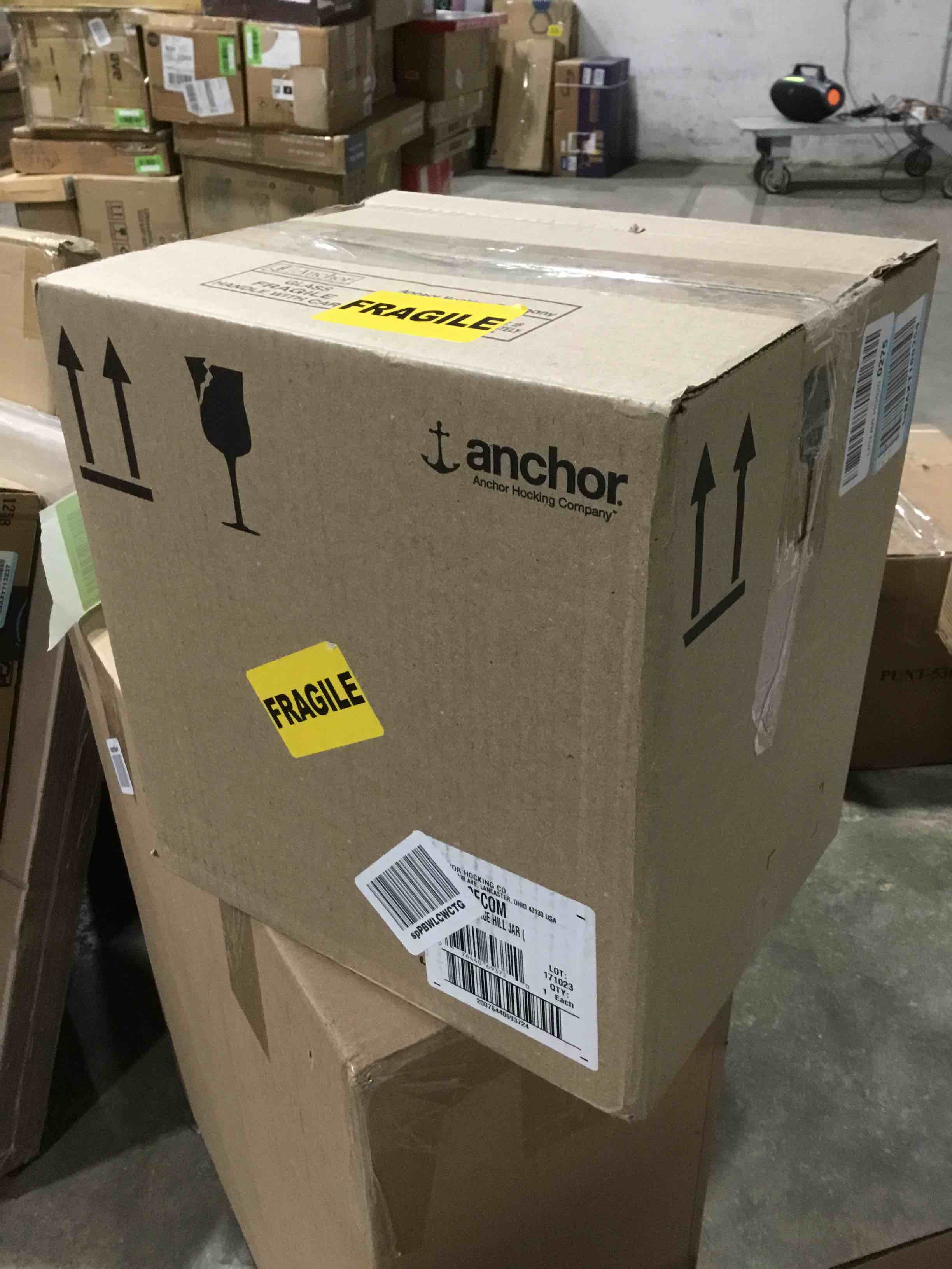 https://s3.amazonaws.com/lotting-images-prod/bidfta/GRN5574034_1704489863623.jpeg