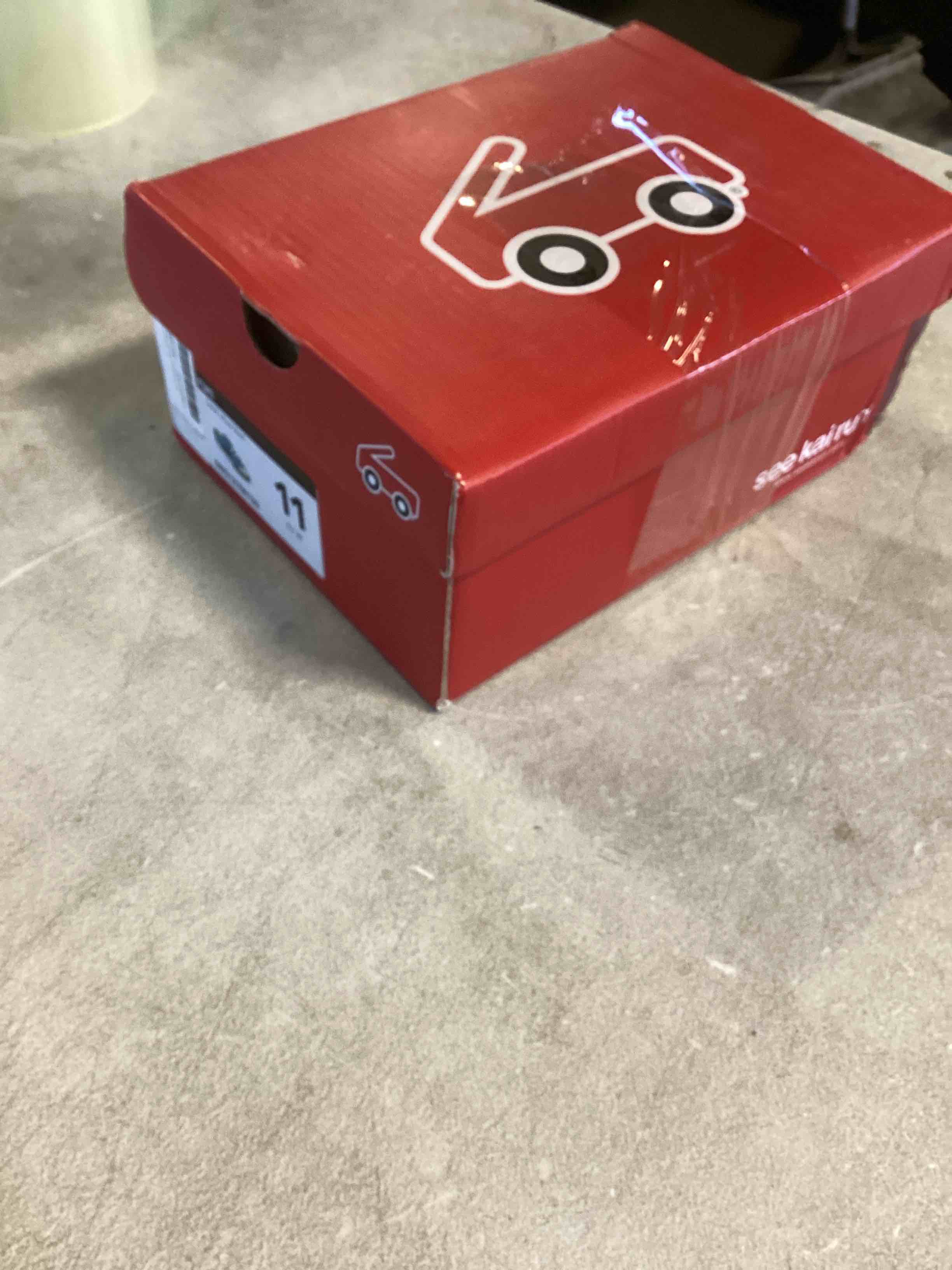 https://s3.amazonaws.com/lotting-images-prod/bidfta/GRN5580007_1703106060206.jpeg
