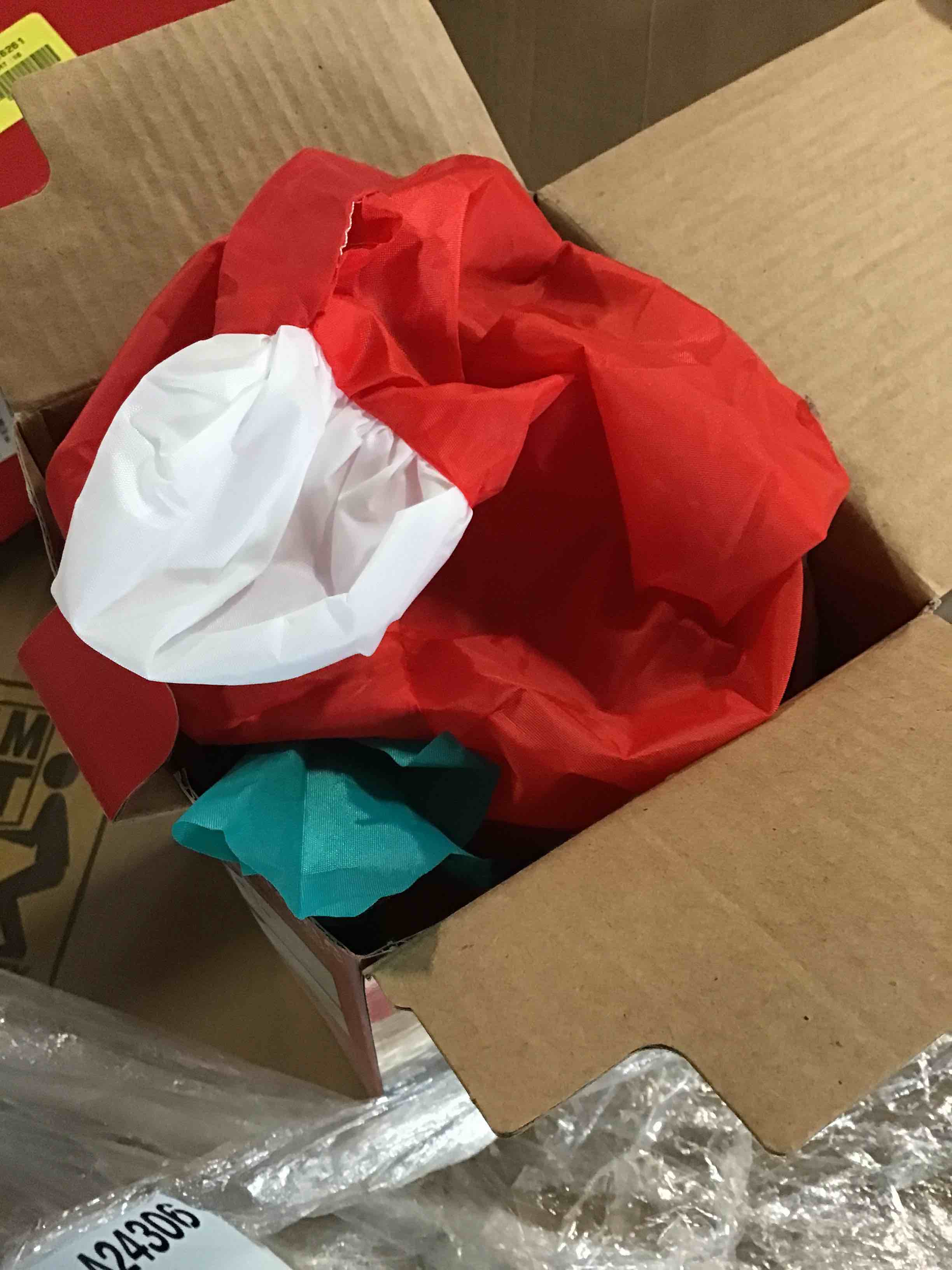 https://s3.amazonaws.com/lotting-images-prod/bidfta/GRN5581697_1702067965651.jpeg