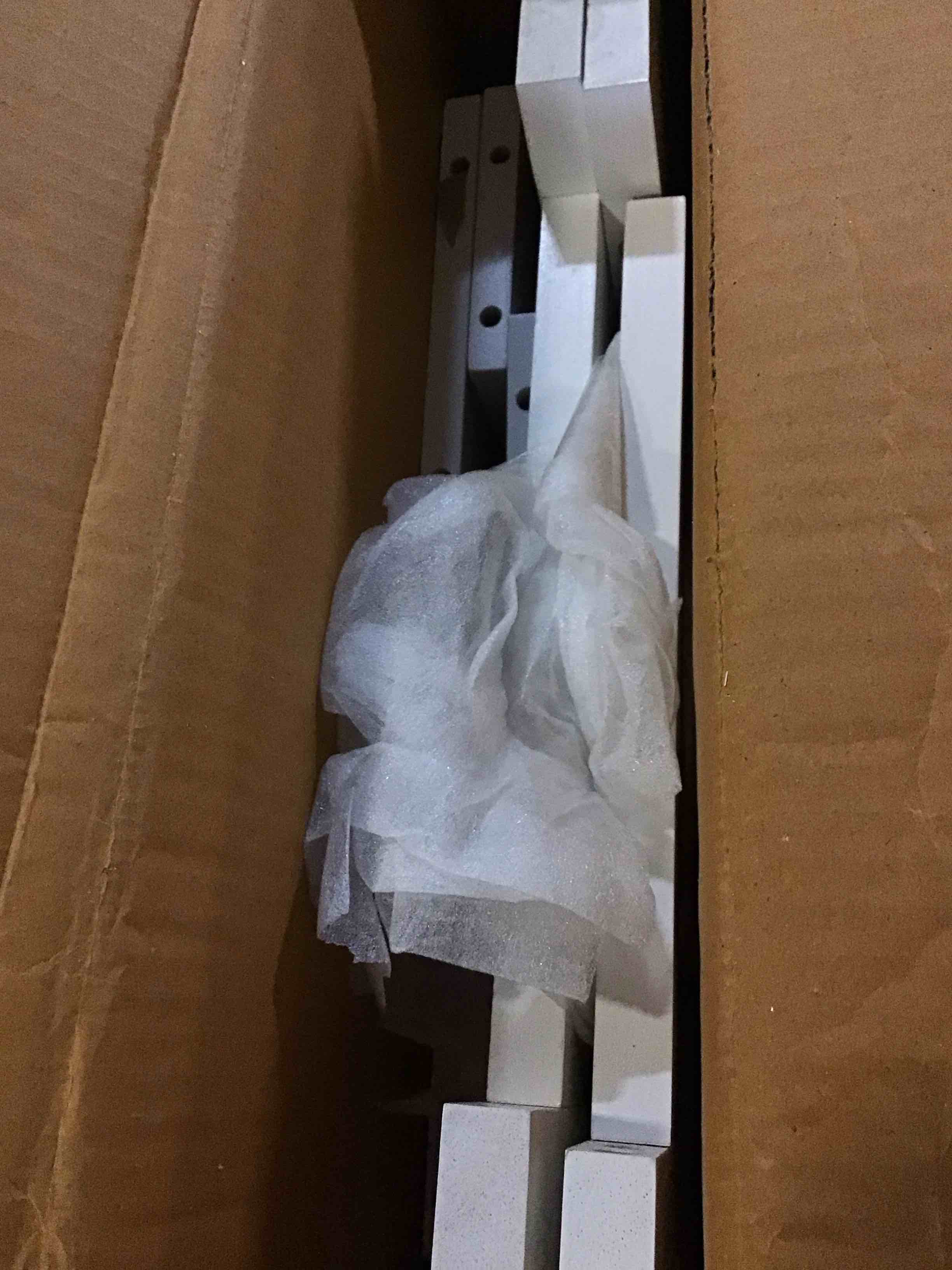 https://s3.amazonaws.com/lotting-images-prod/bidfta/GRN5581992_1701266663917.jpeg