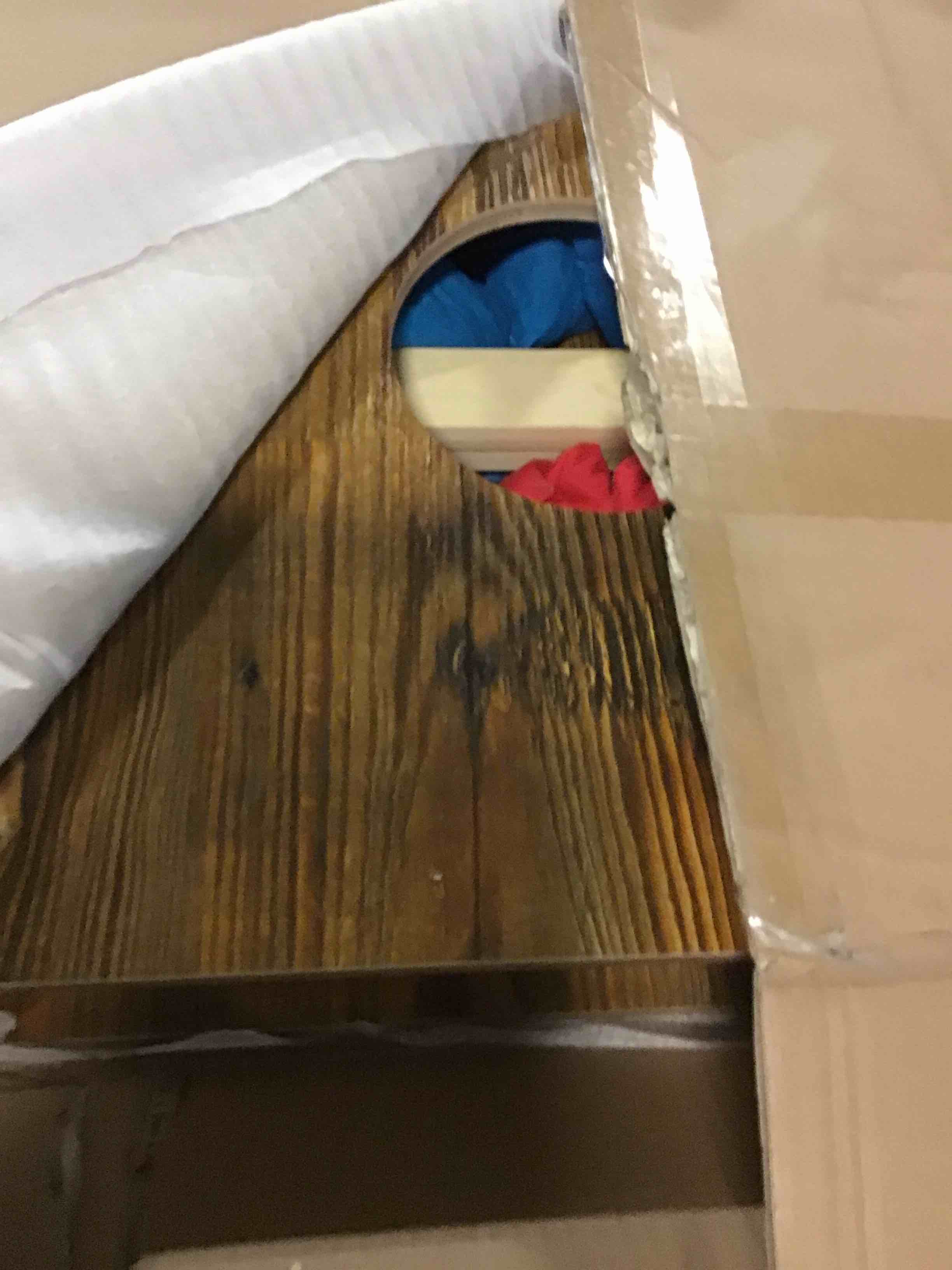 https://s3.amazonaws.com/lotting-images-prod/bidfta/GRN5582818_1701792150657.jpeg