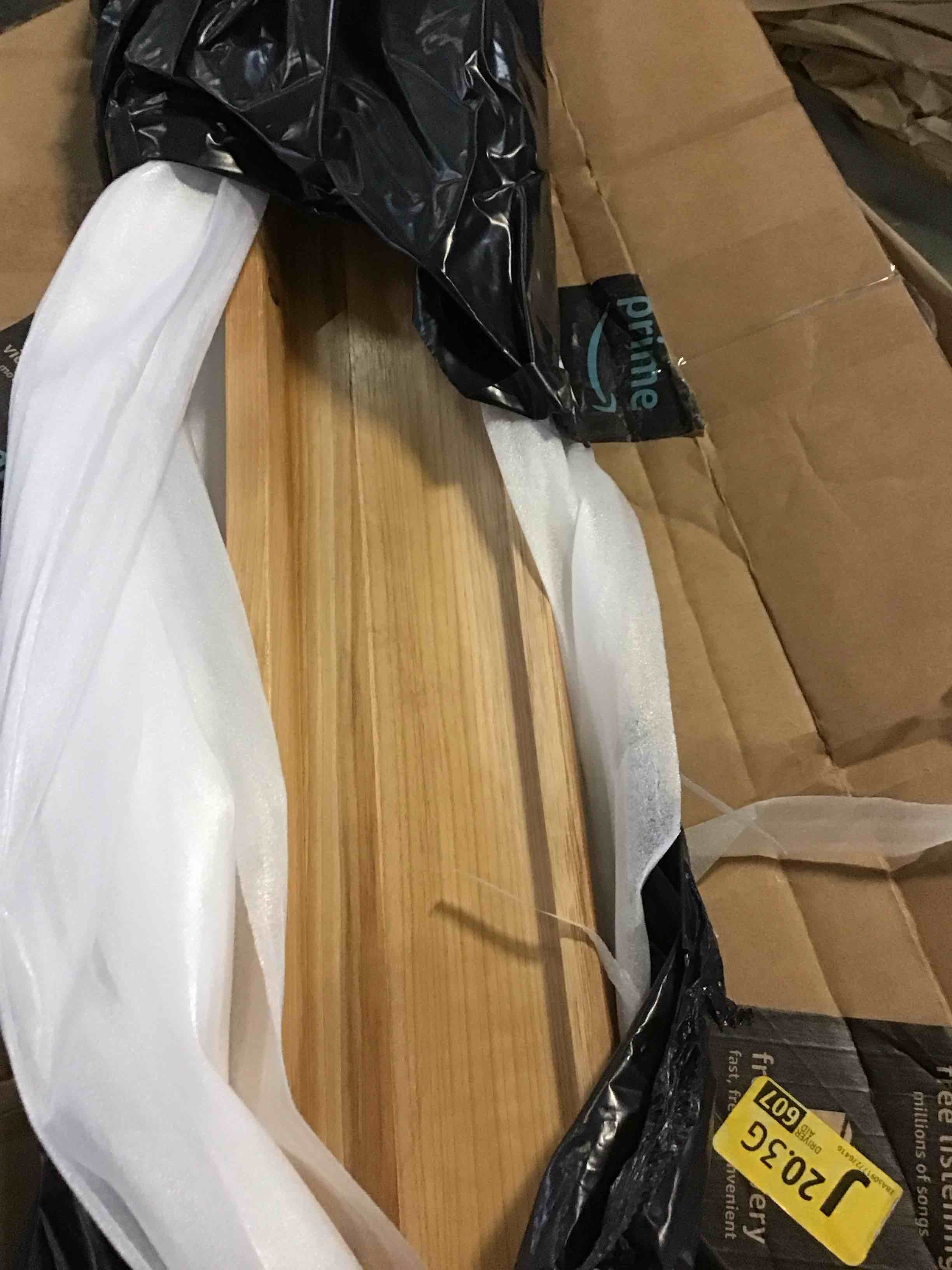 https://s3.amazonaws.com/lotting-images-prod/bidfta/GRN5583017_1701877727890.jpeg