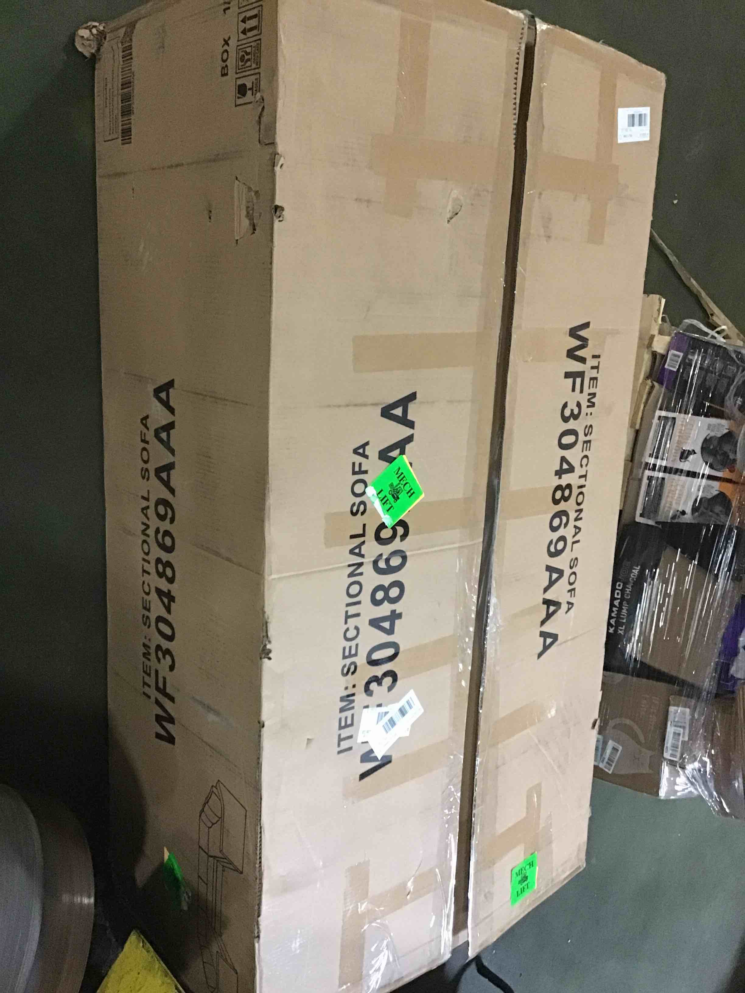 https://s3.amazonaws.com/lotting-images-prod/bidfta/GRN5584340_1701708603192.jpeg