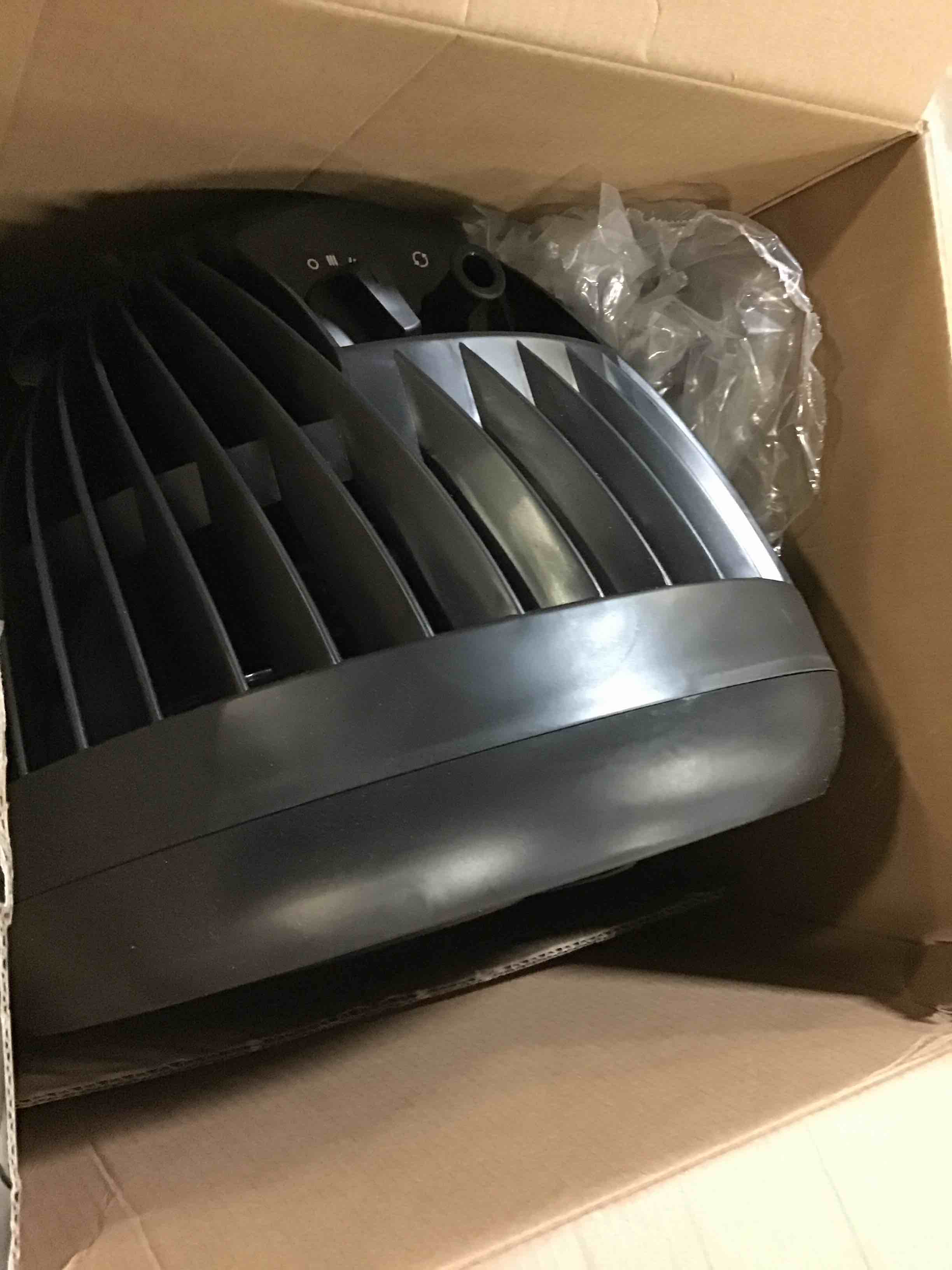 https://s3.amazonaws.com/lotting-images-prod/bidfta/GRN5584688_1701794068599.jpeg