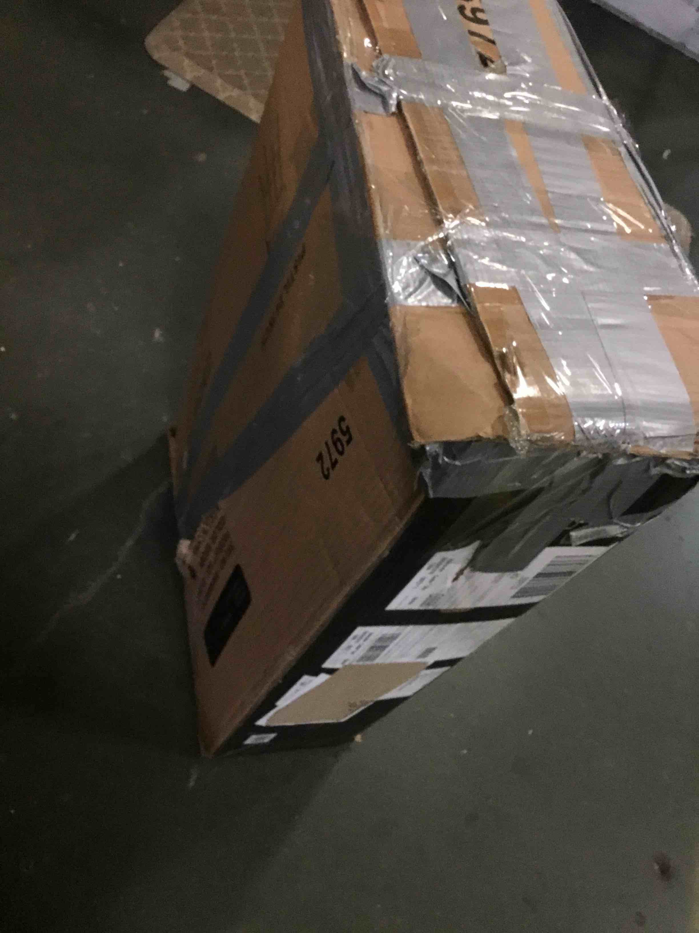 https://s3.amazonaws.com/lotting-images-prod/bidfta/GRN5585394_1701896599717.jpeg