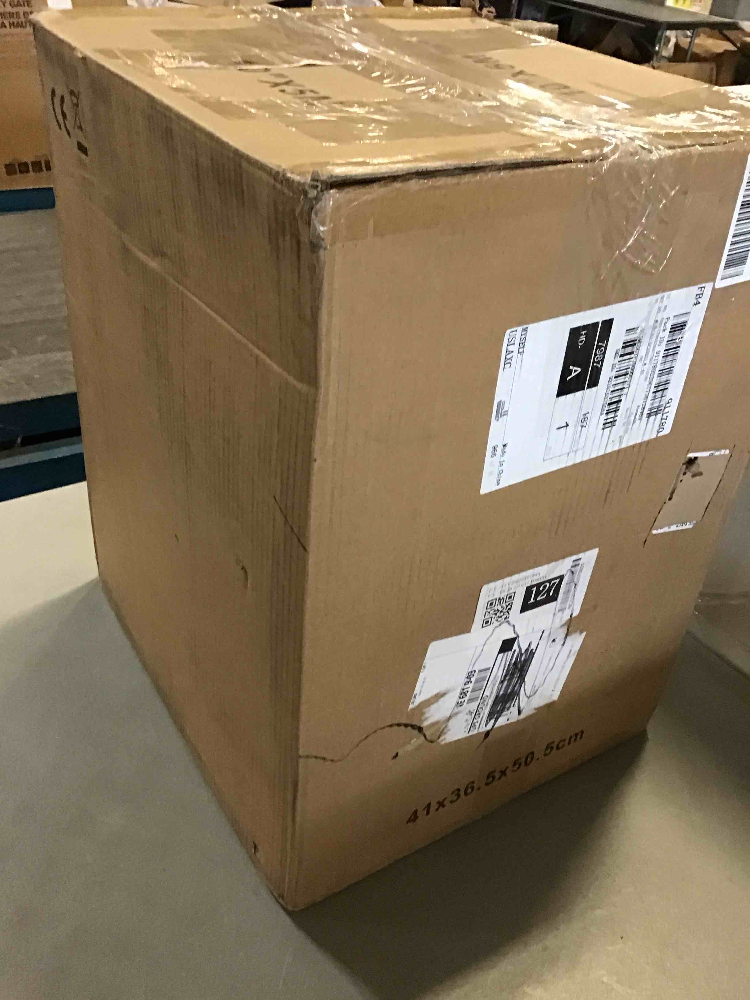 https://s3.amazonaws.com/lotting-images-prod/bidfta/GRN5586086_1702390712552.jpeg