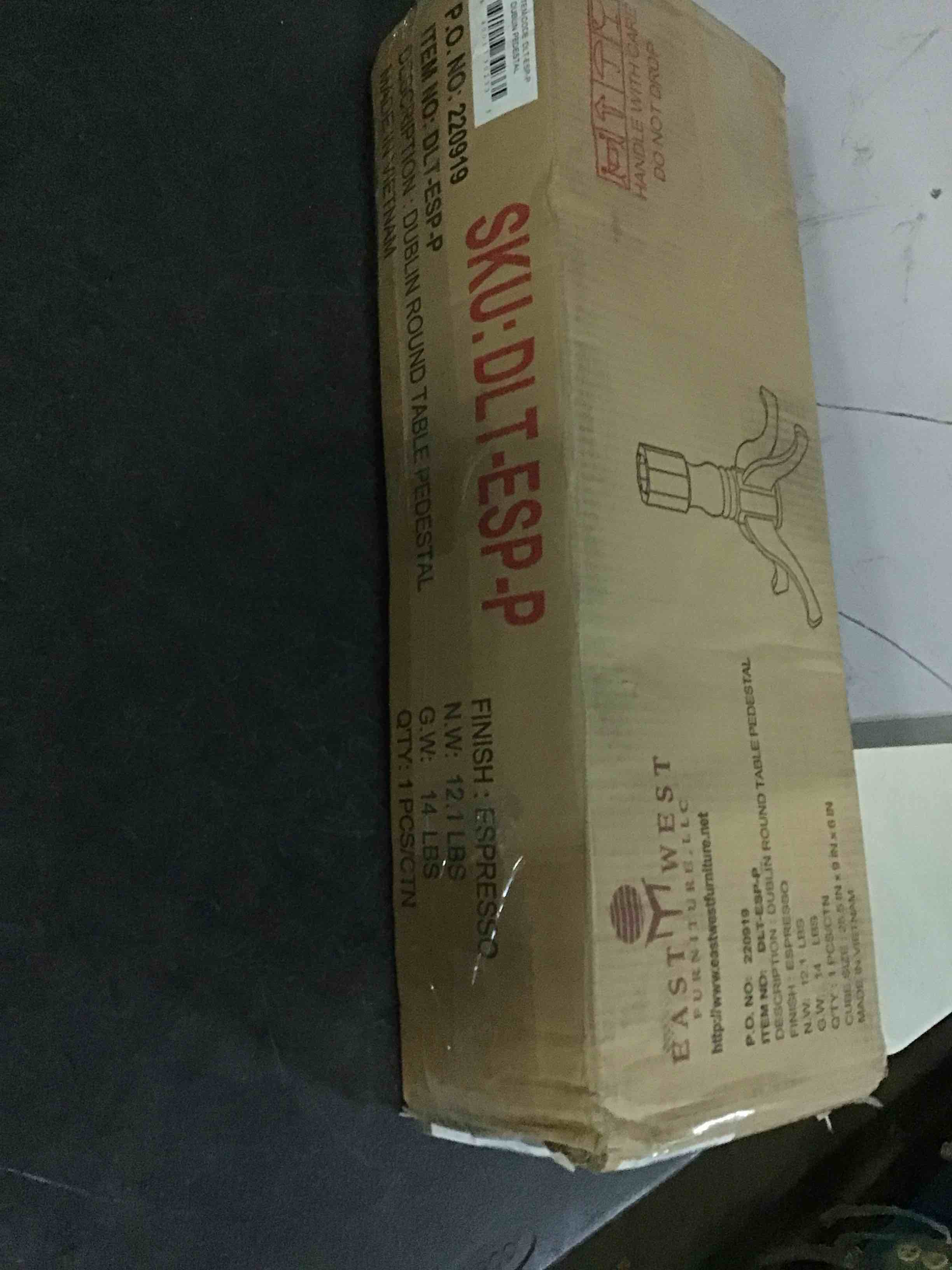 https://s3.amazonaws.com/lotting-images-prod/bidfta/GRN5586257_1702471443759.jpeg
