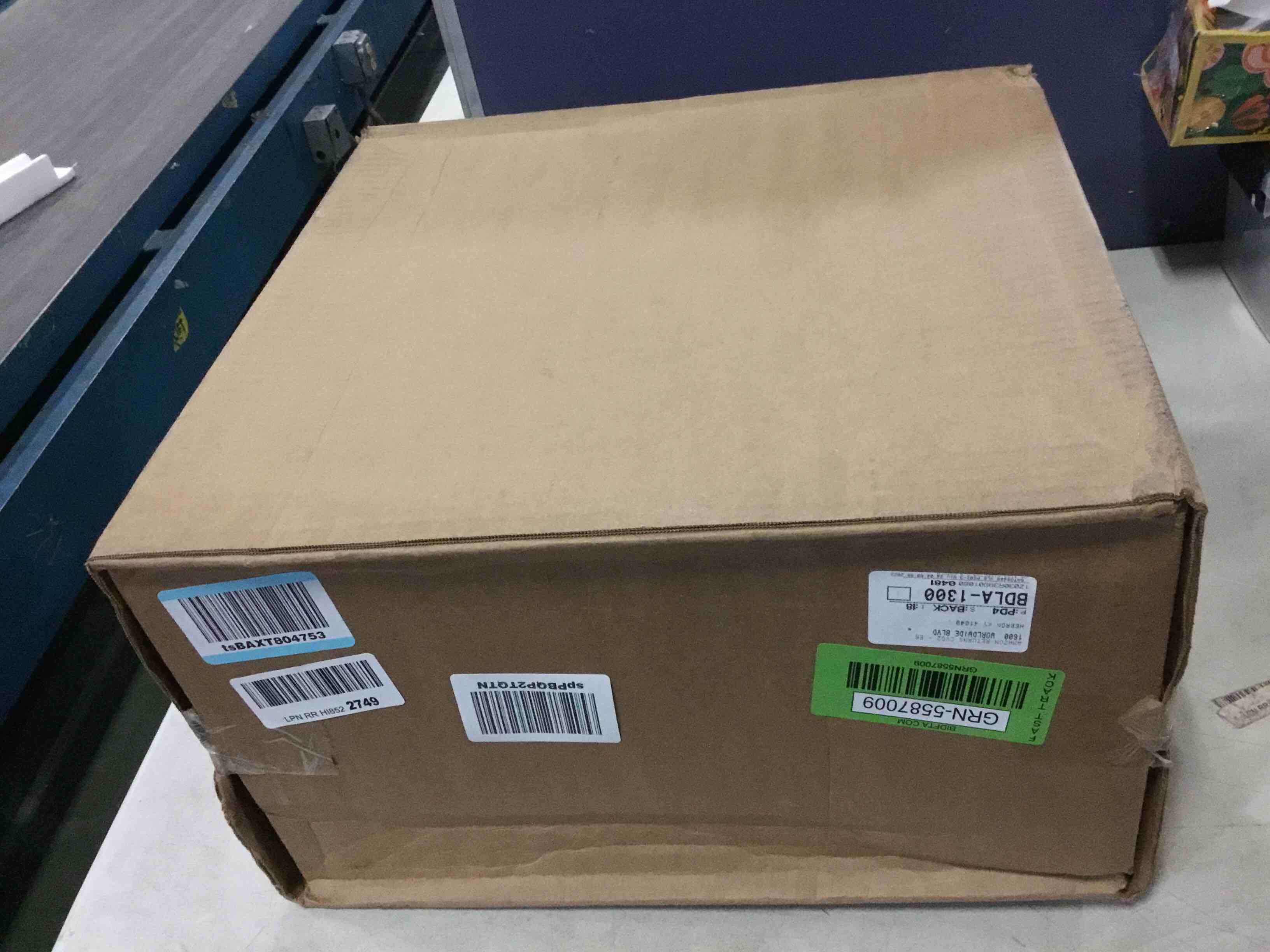 https://s3.amazonaws.com/lotting-images-prod/bidfta/GRN5587009_1701954339520.jpeg