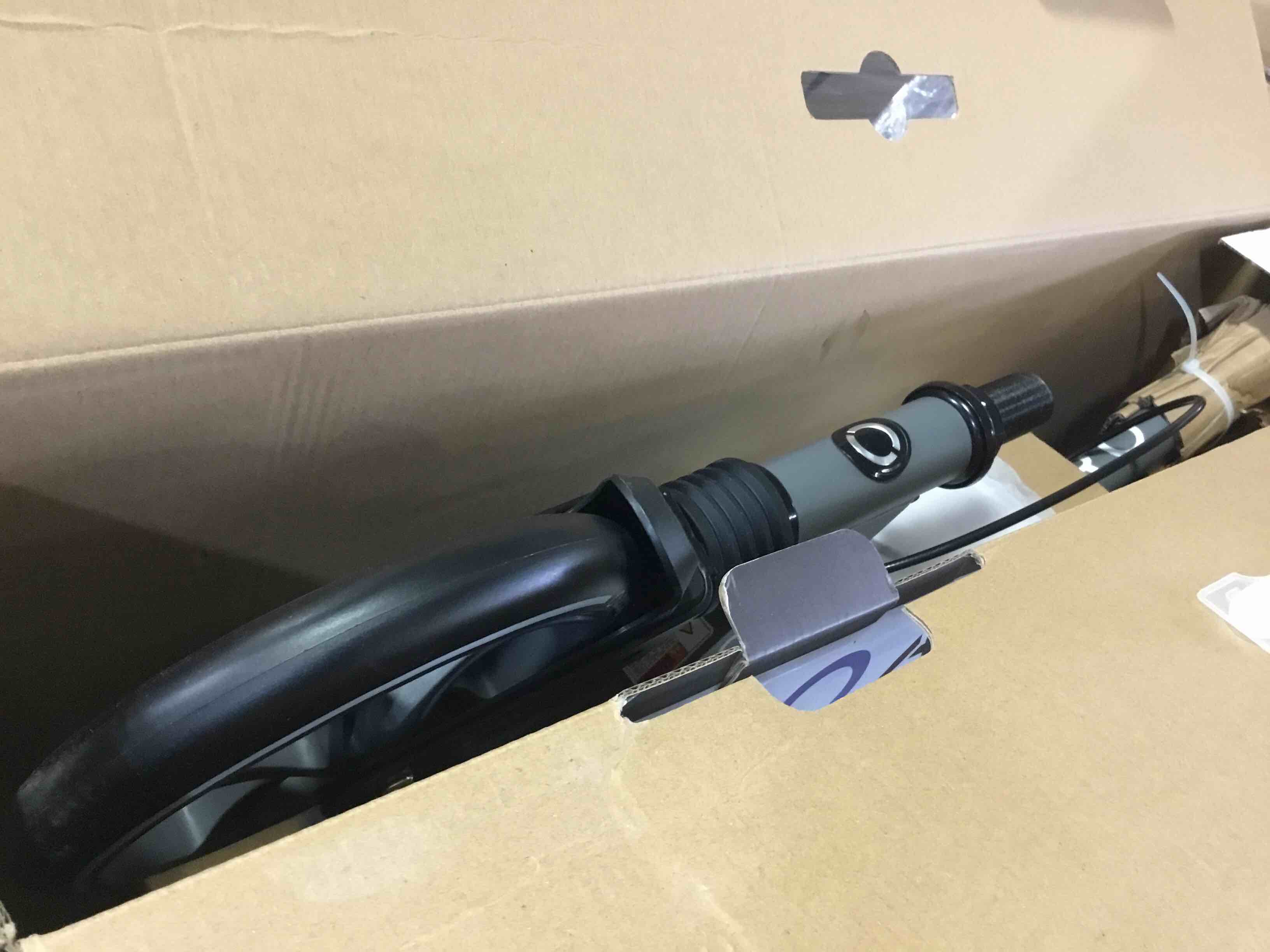 https://s3.amazonaws.com/lotting-images-prod/bidfta/GRN5587313_1702056865317.jpeg