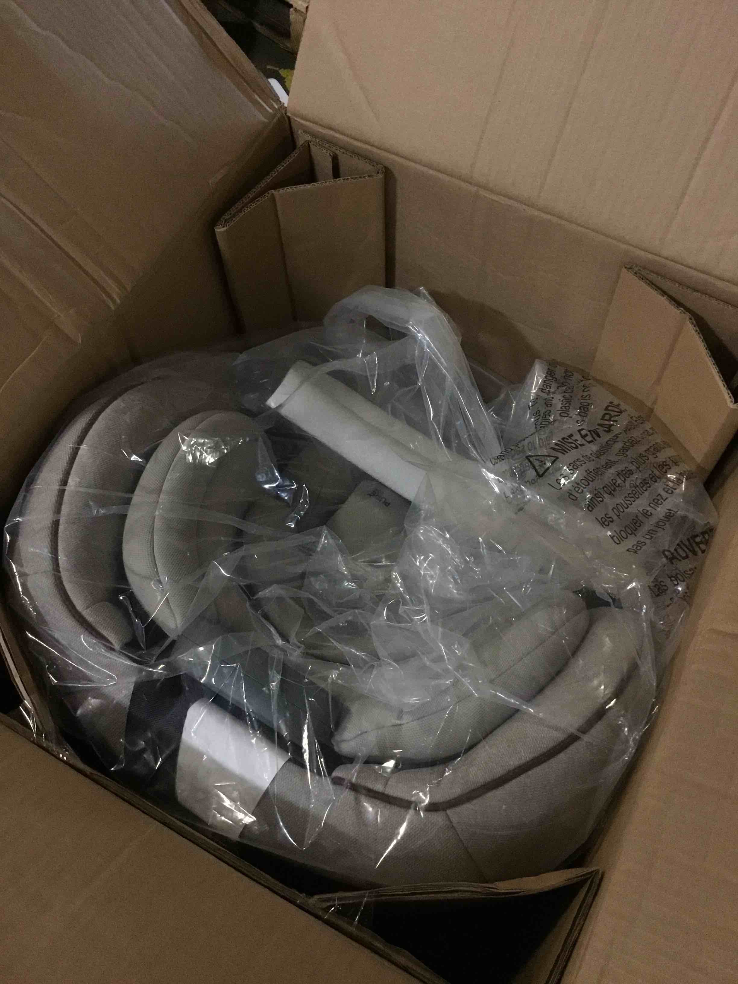 https://s3.amazonaws.com/lotting-images-prod/bidfta/GRN5587610_1702389131195.jpeg