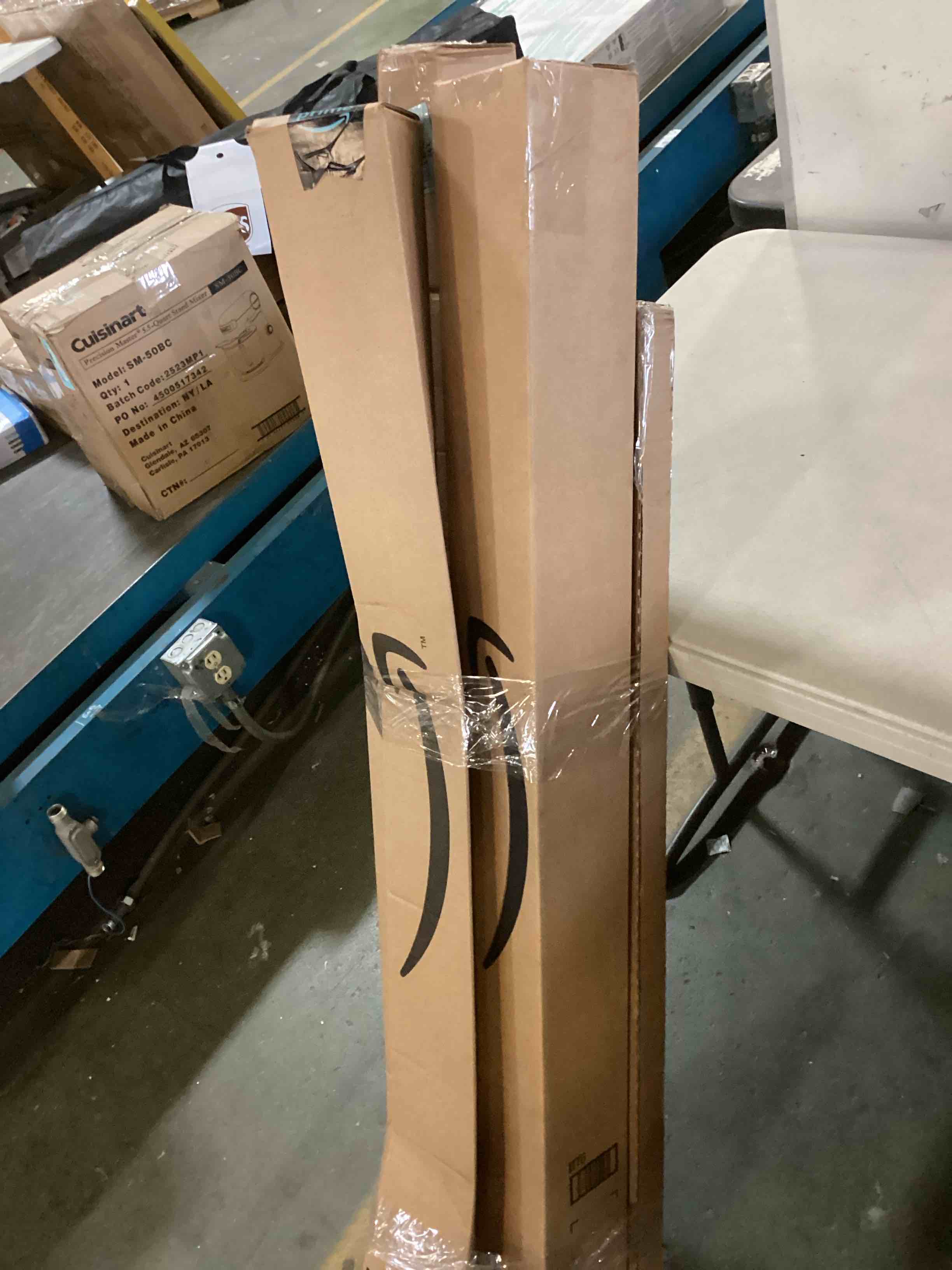 https://s3.amazonaws.com/lotting-images-prod/bidfta/GRN5589108_1701288263743.jpeg