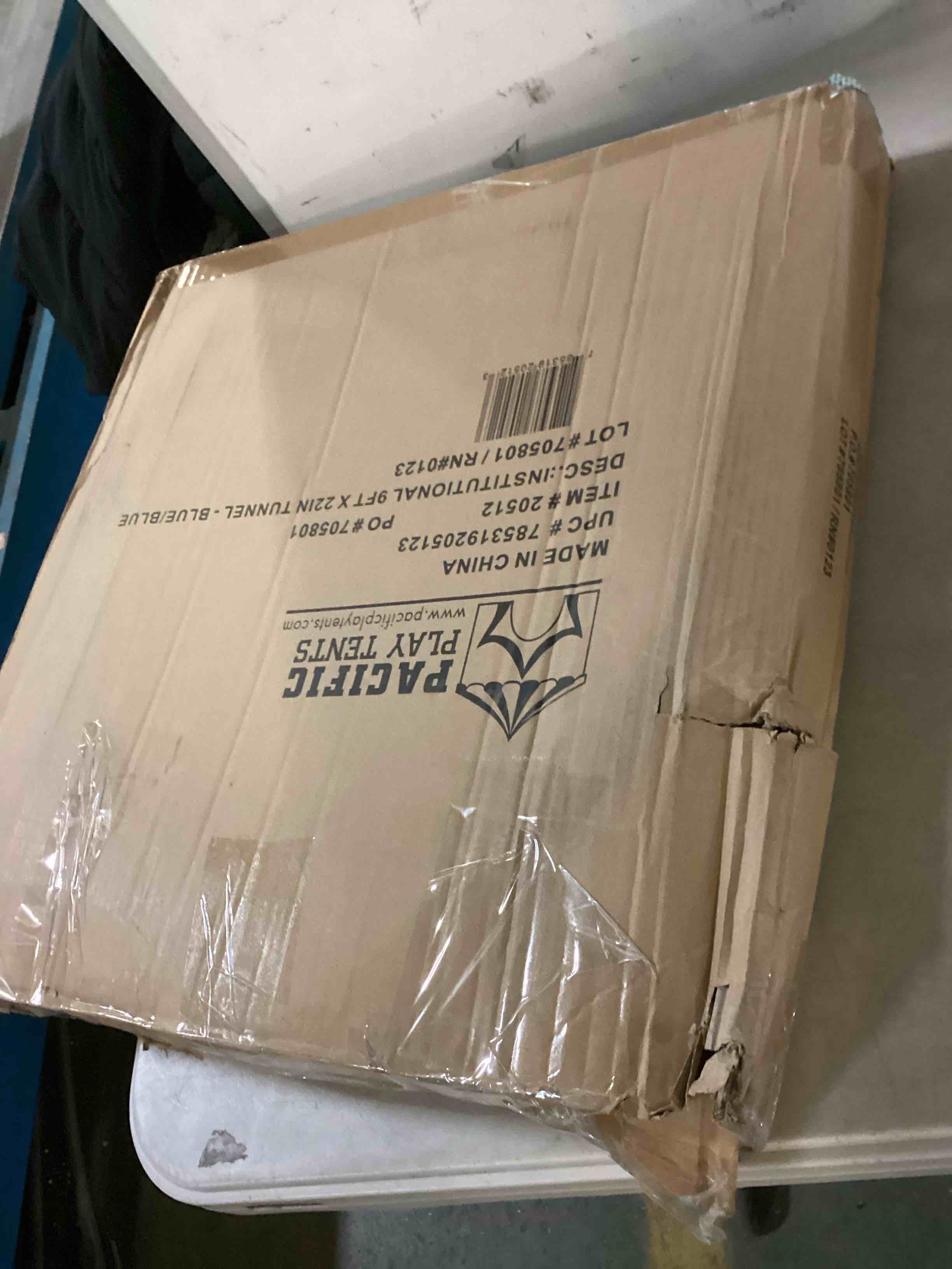 https://s3.amazonaws.com/lotting-images-prod/bidfta/GRN5589126_1701291591461.jpeg