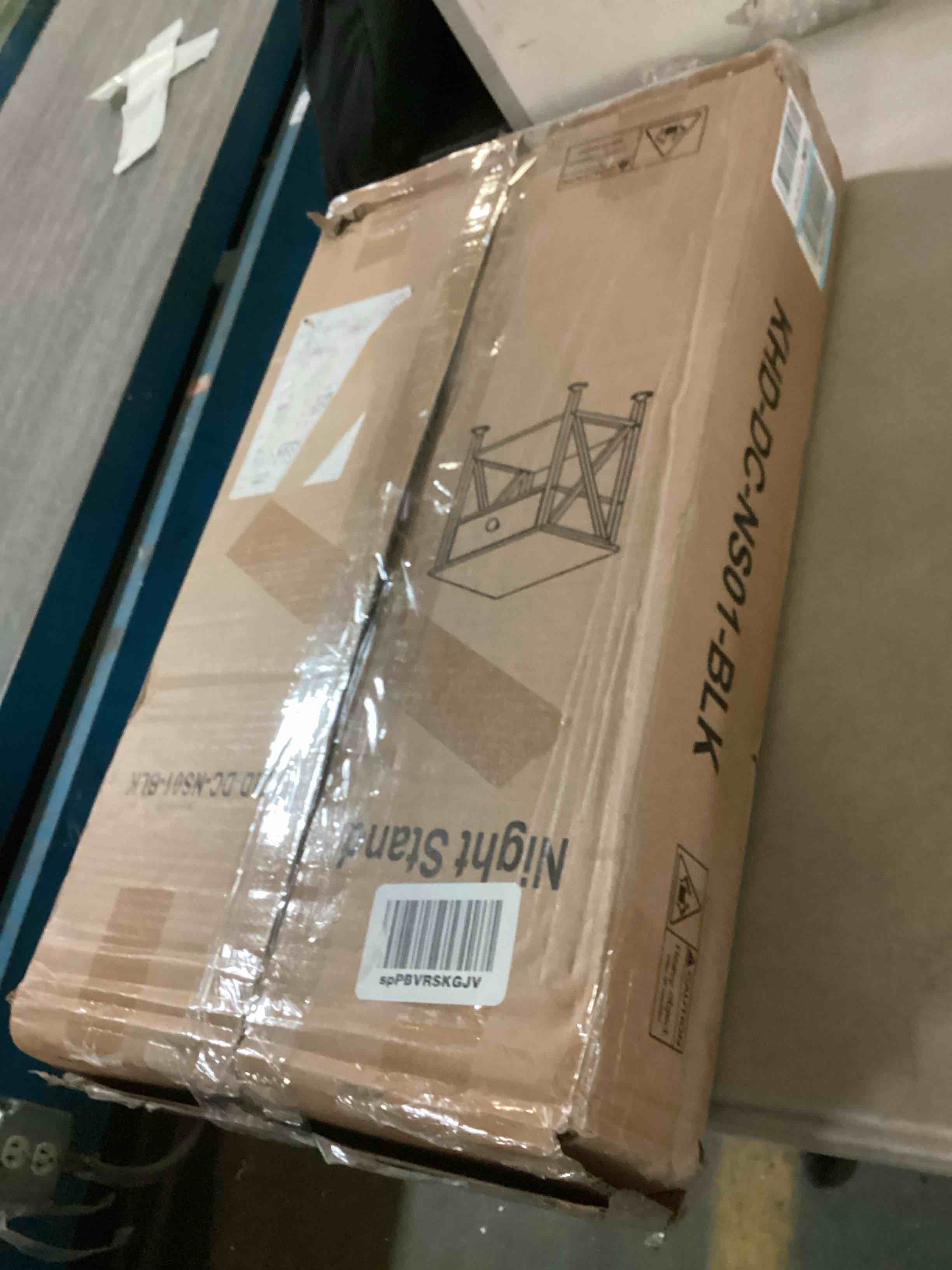 https://s3.amazonaws.com/lotting-images-prod/bidfta/GRN5589146_1701293260991.jpeg