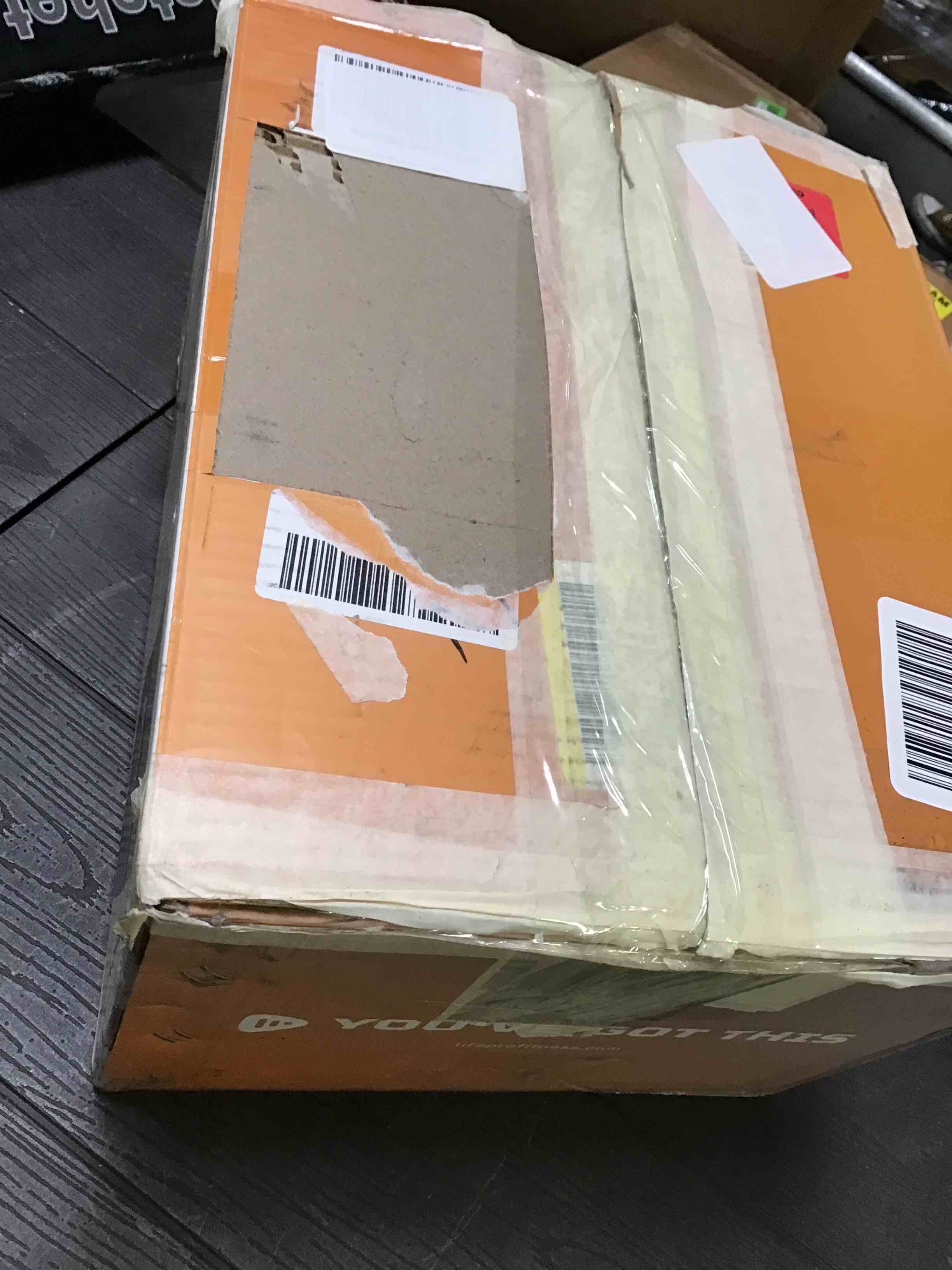 https://s3.amazonaws.com/lotting-images-prod/bidfta/GRN5589693_1699288389089.jpeg
