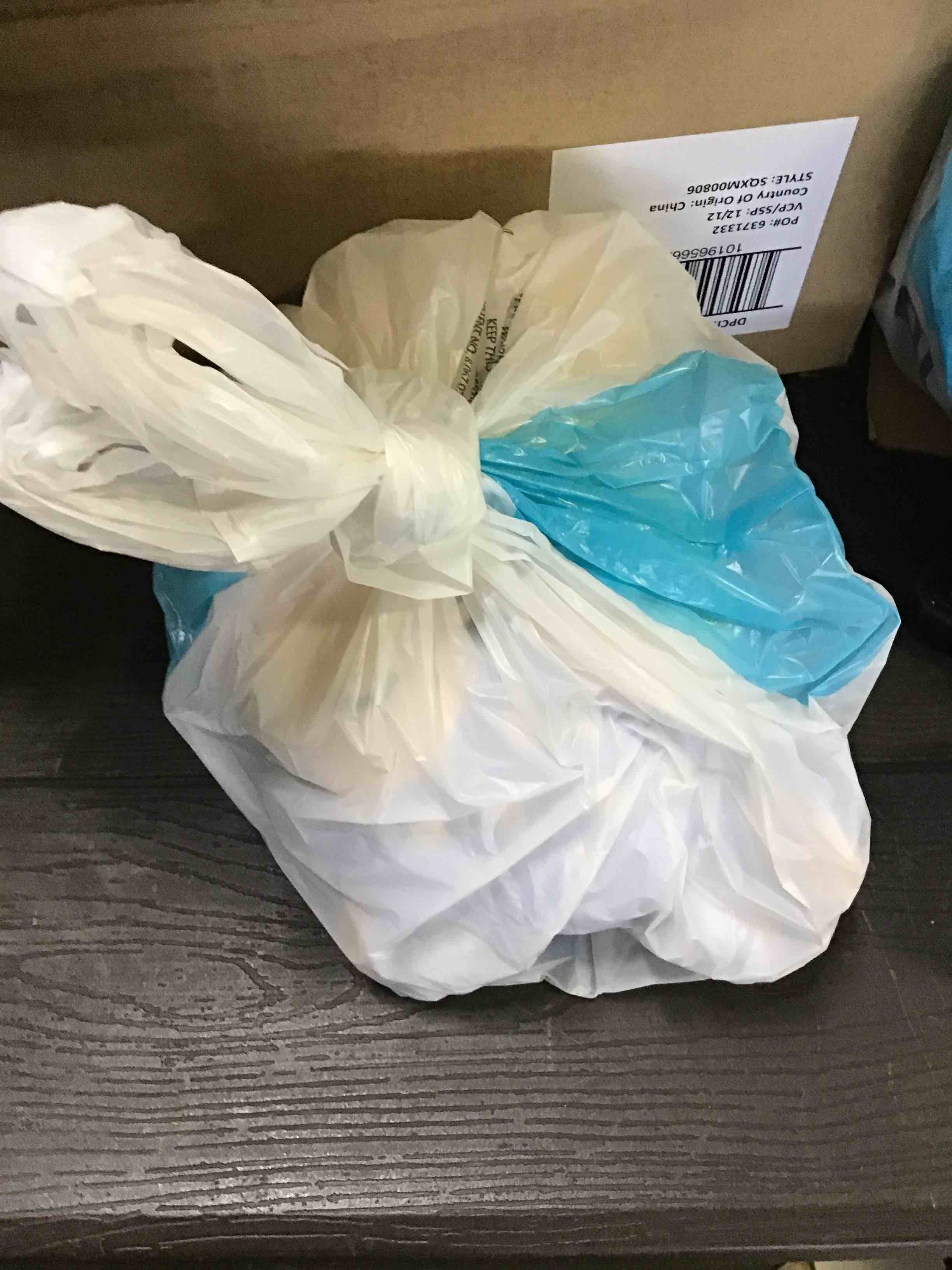 https://s3.amazonaws.com/lotting-images-prod/bidfta/GRN5590025_1699558269216.jpeg