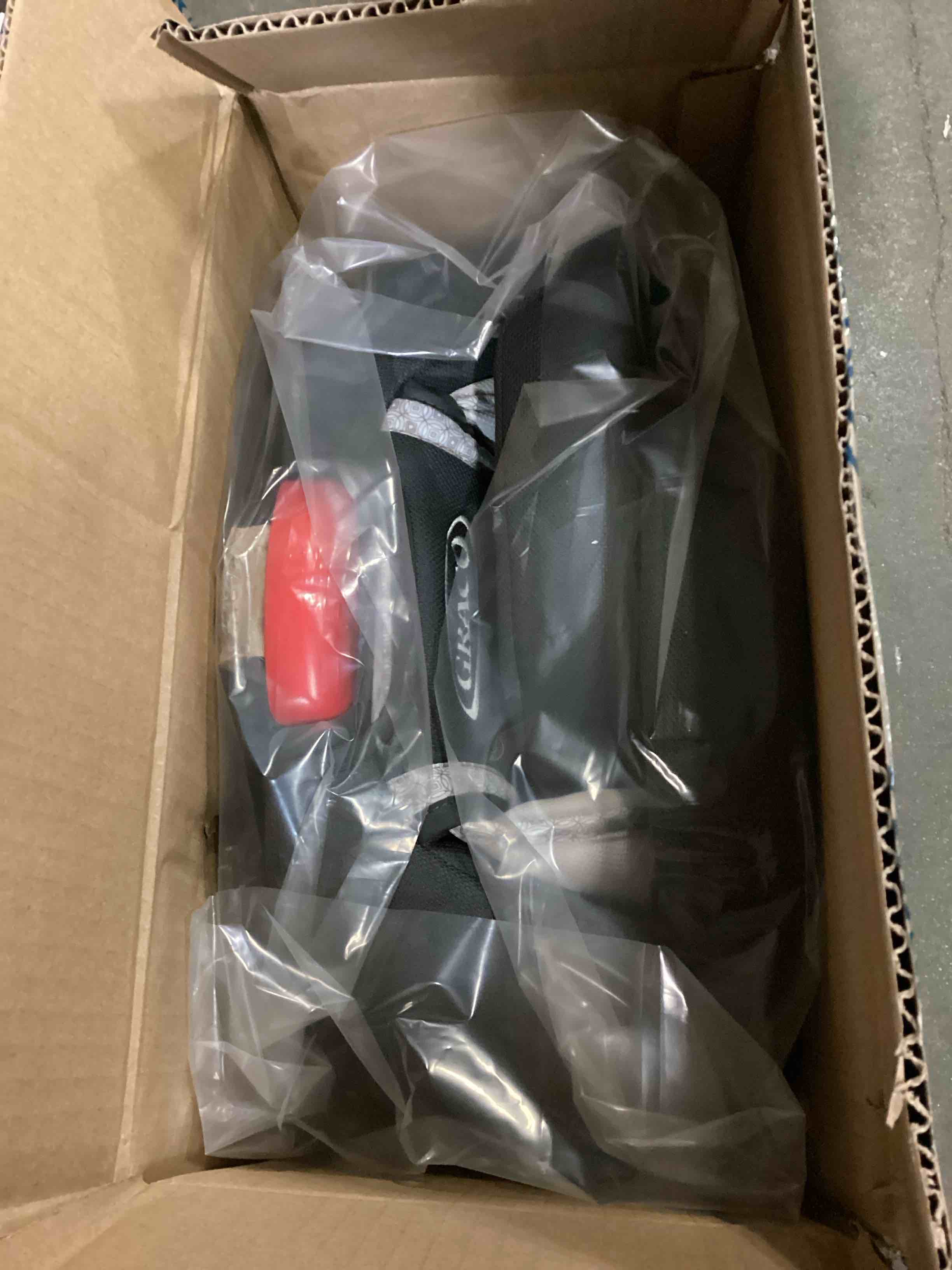 https://s3.amazonaws.com/lotting-images-prod/bidfta/GRN5590698_1700515052114.jpeg