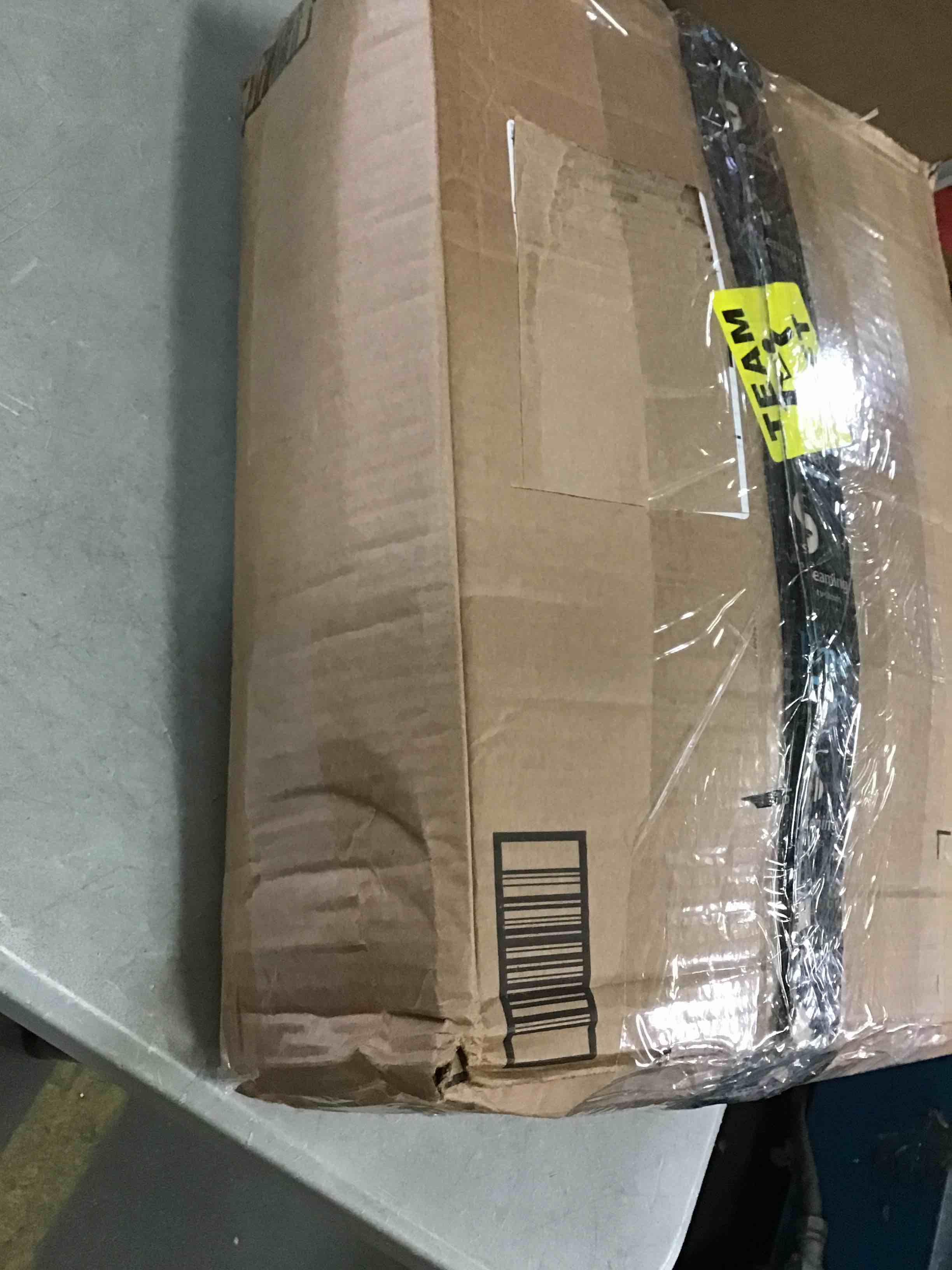 https://s3.amazonaws.com/lotting-images-prod/bidfta/GRN5591532_1699457694372.jpeg