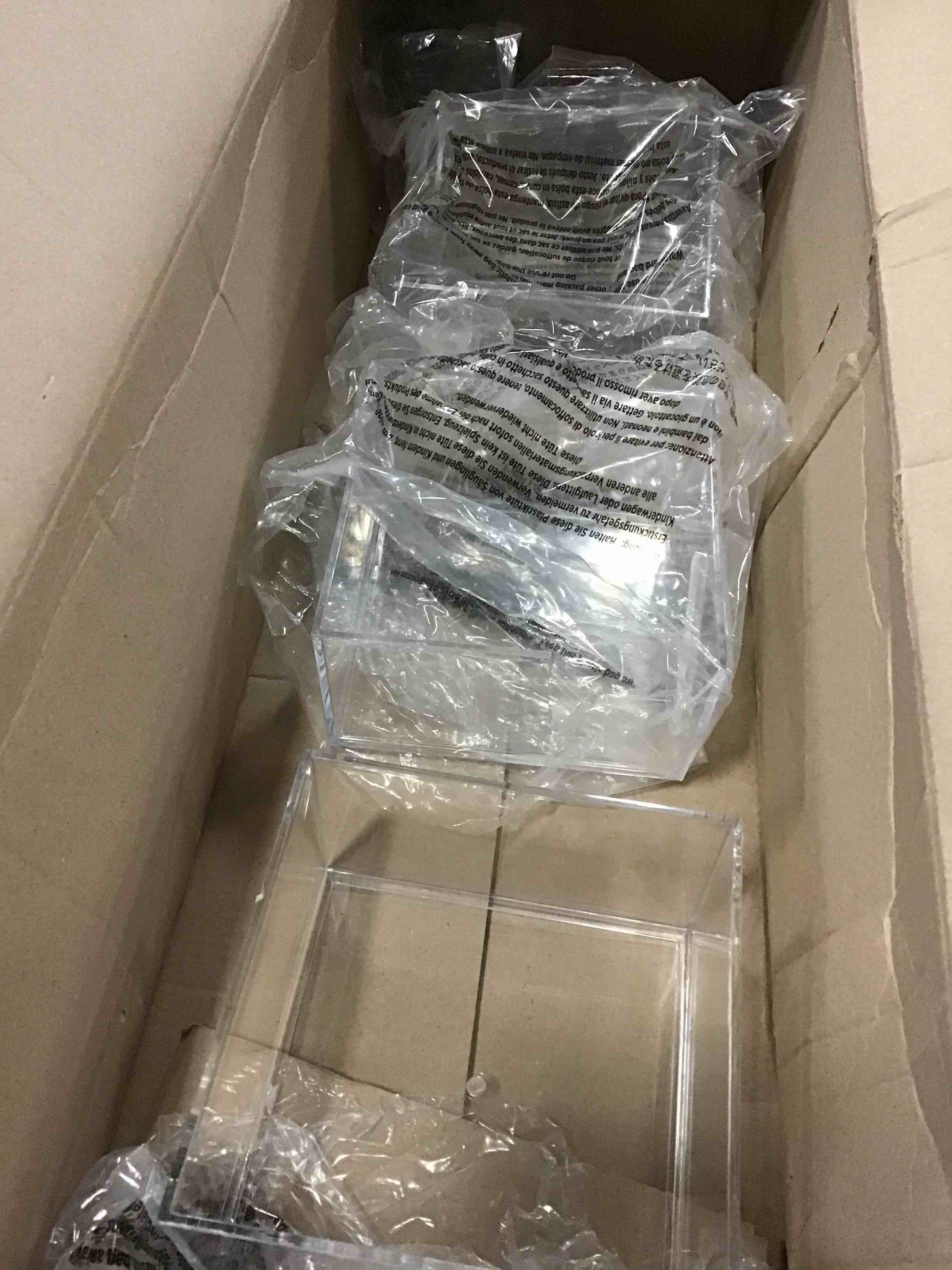 https://s3.amazonaws.com/lotting-images-prod/bidfta/GRN5592006_1699881127263.jpeg
