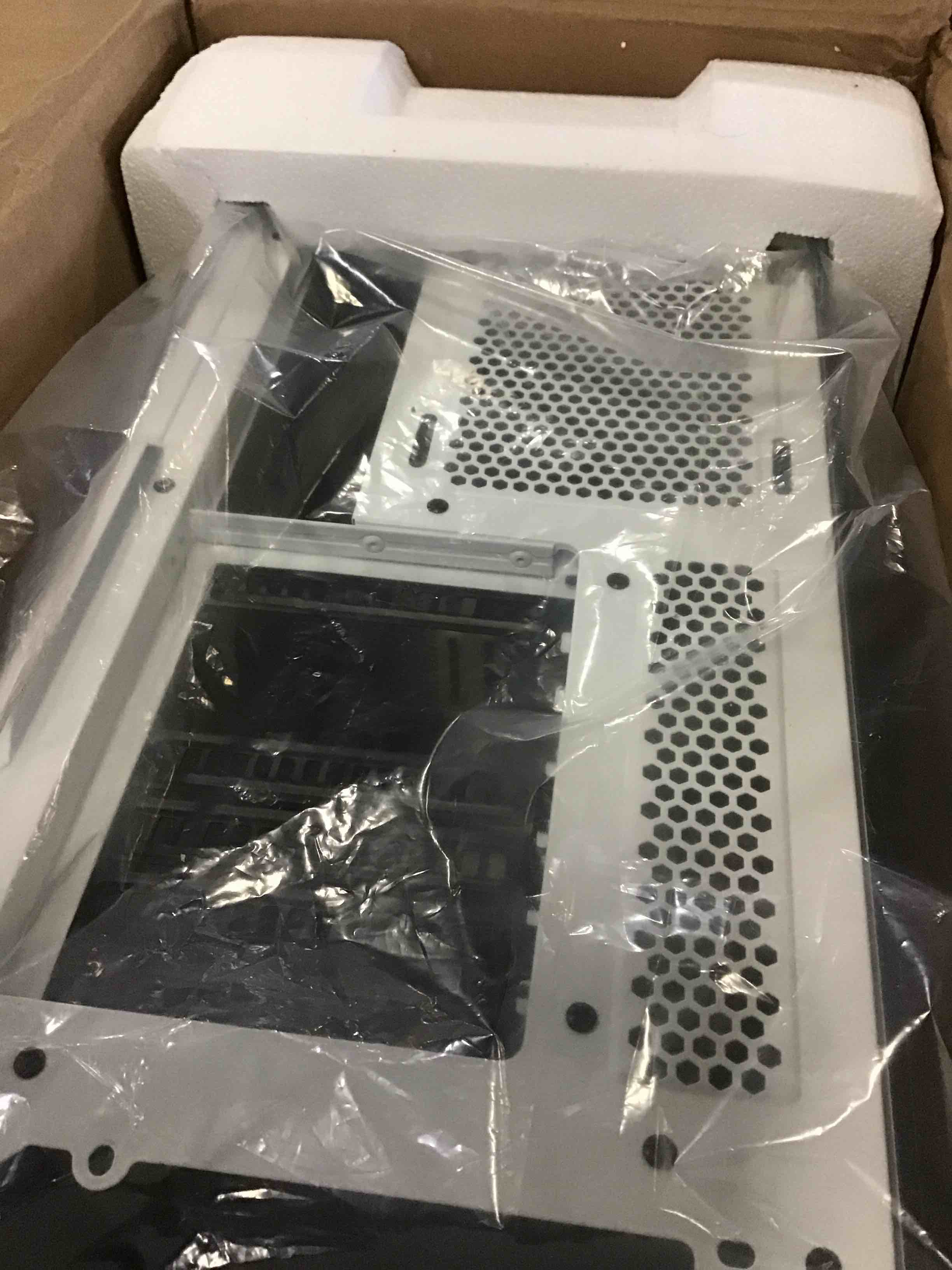 https://s3.amazonaws.com/lotting-images-prod/bidfta/GRN5592216_1699908802129.jpeg