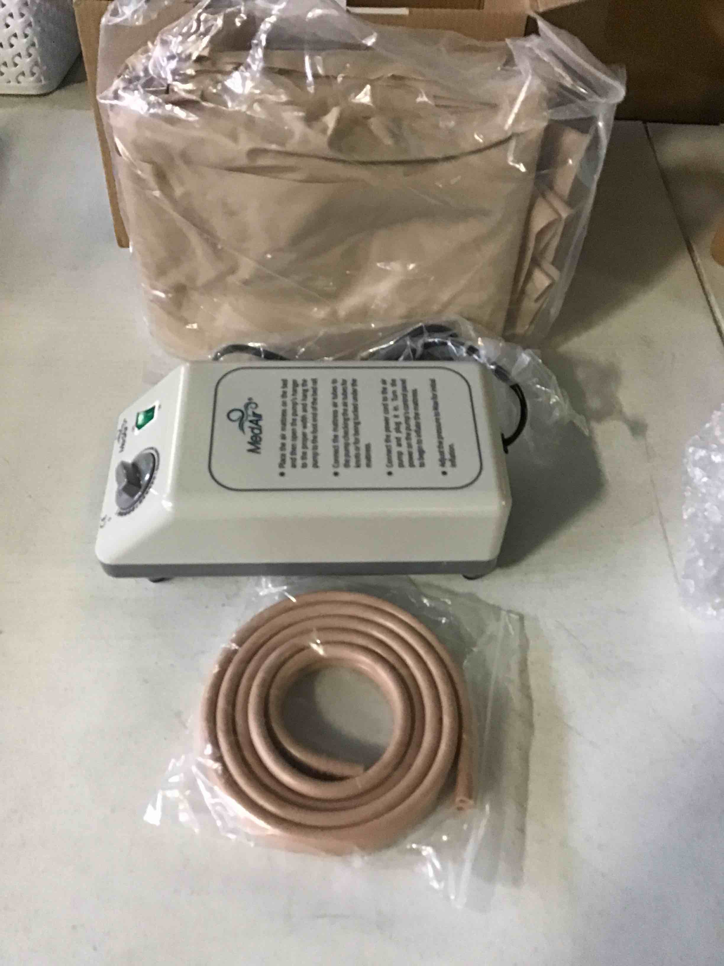 https://s3.amazonaws.com/lotting-images-prod/bidfta/GRN5593612_1701094268190.jpeg