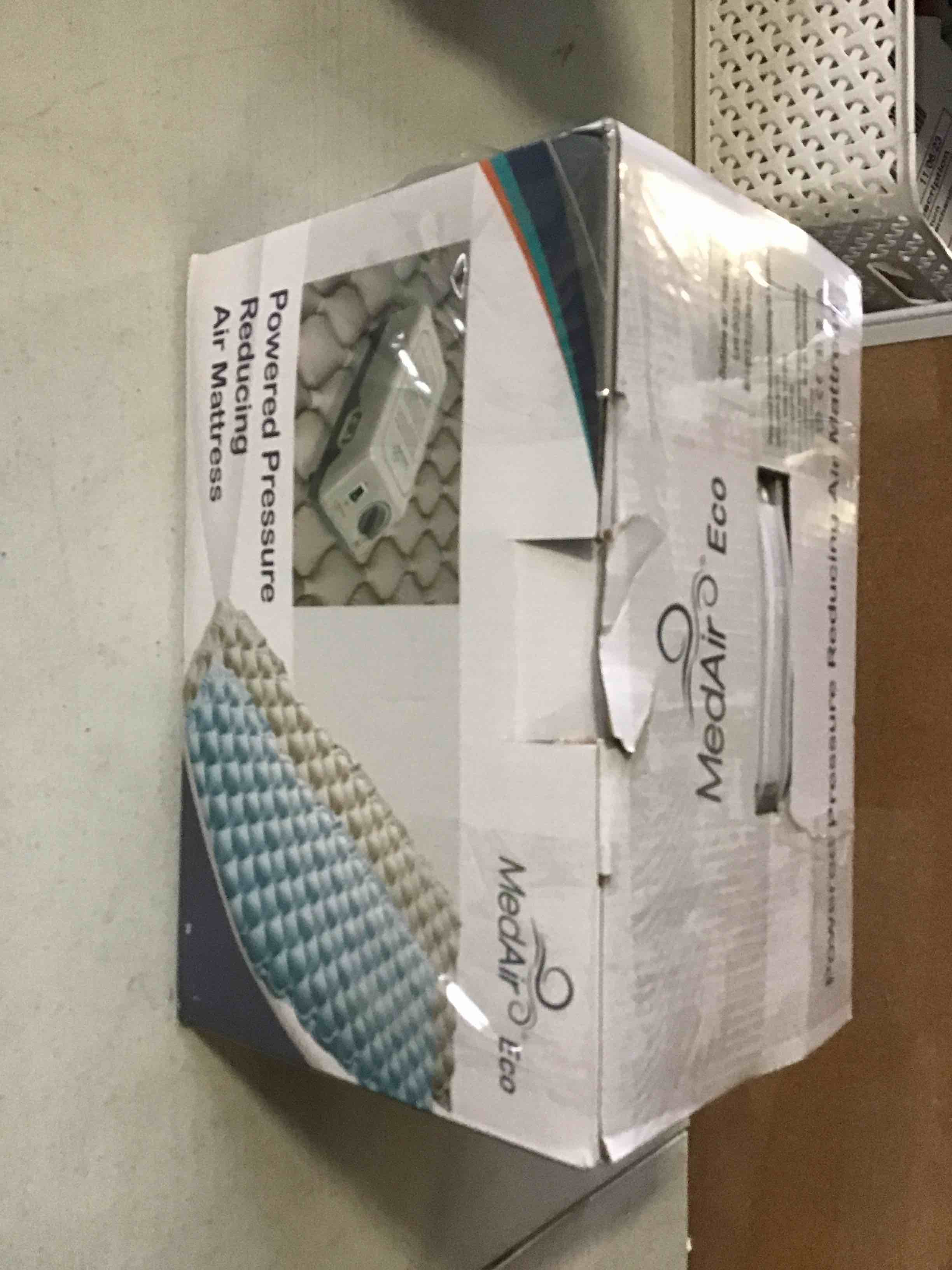 https://s3.amazonaws.com/lotting-images-prod/bidfta/GRN5593612_1701094351501.jpeg