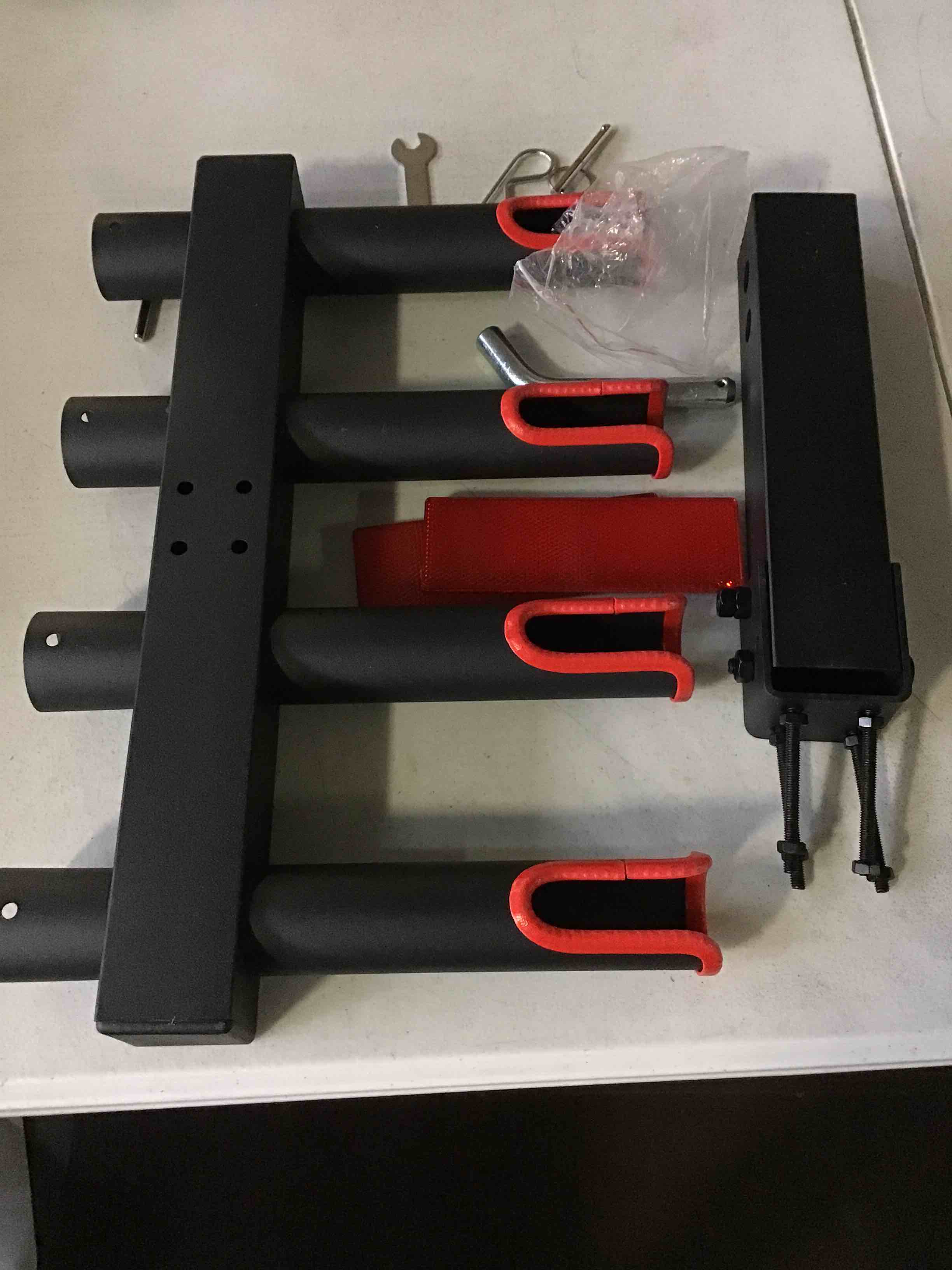 https://s3.amazonaws.com/lotting-images-prod/bidfta/GRN5593626_1701098710270.jpeg