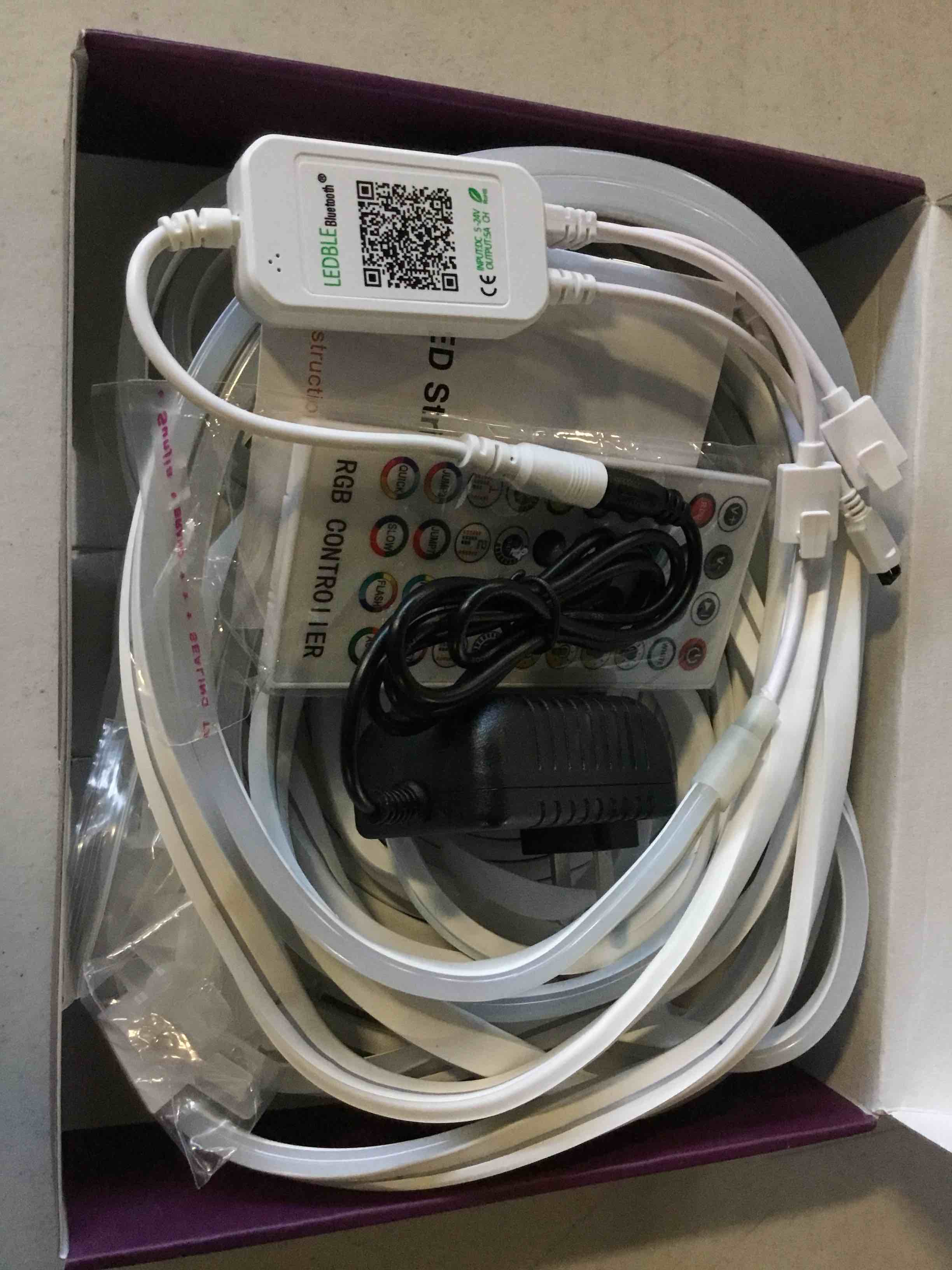 https://s3.amazonaws.com/lotting-images-prod/bidfta/GRN5593723_1701177129214.jpeg