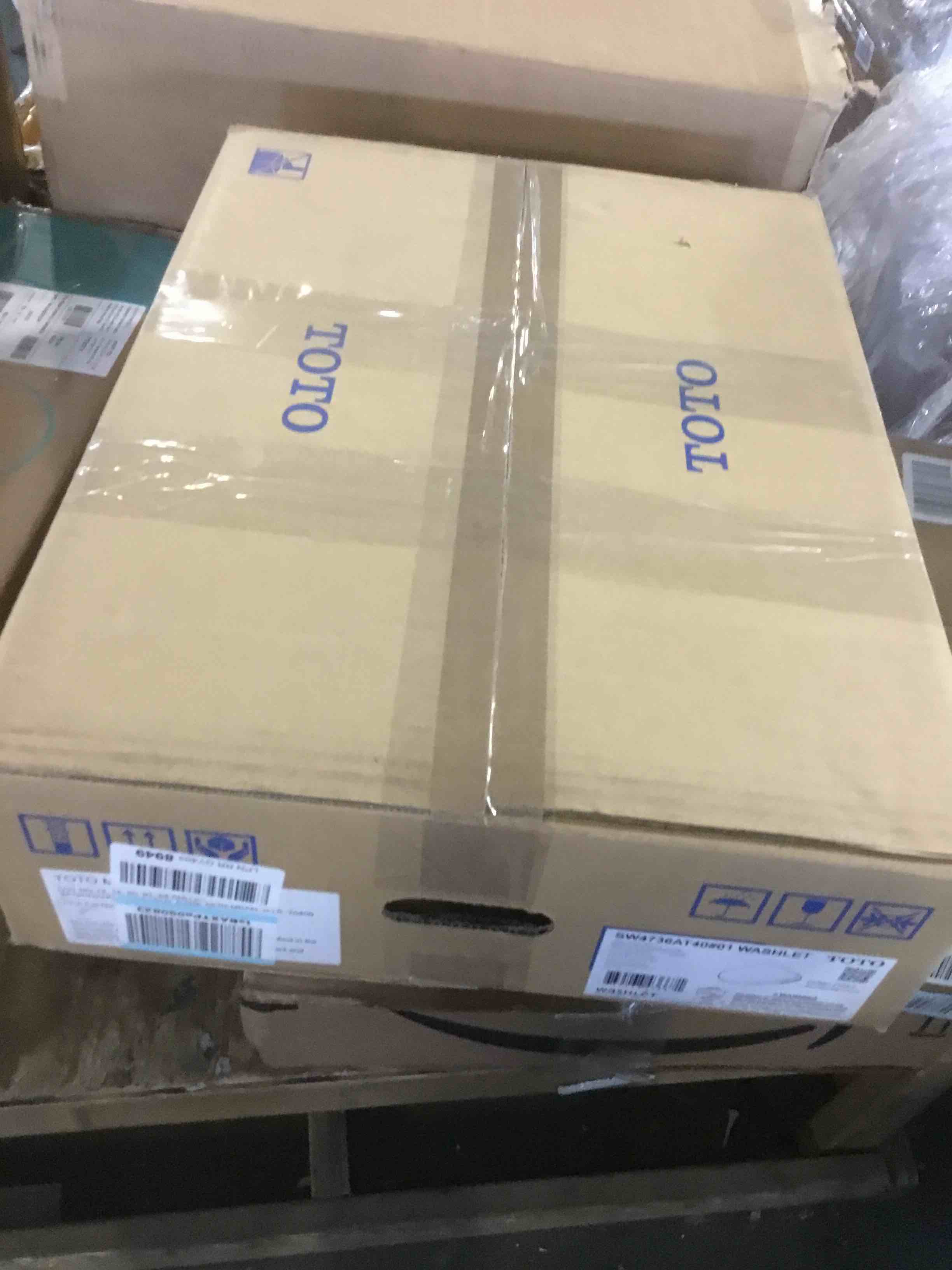 https://s3.amazonaws.com/lotting-images-prod/bidfta/GRN5595512_1699968921929.jpeg