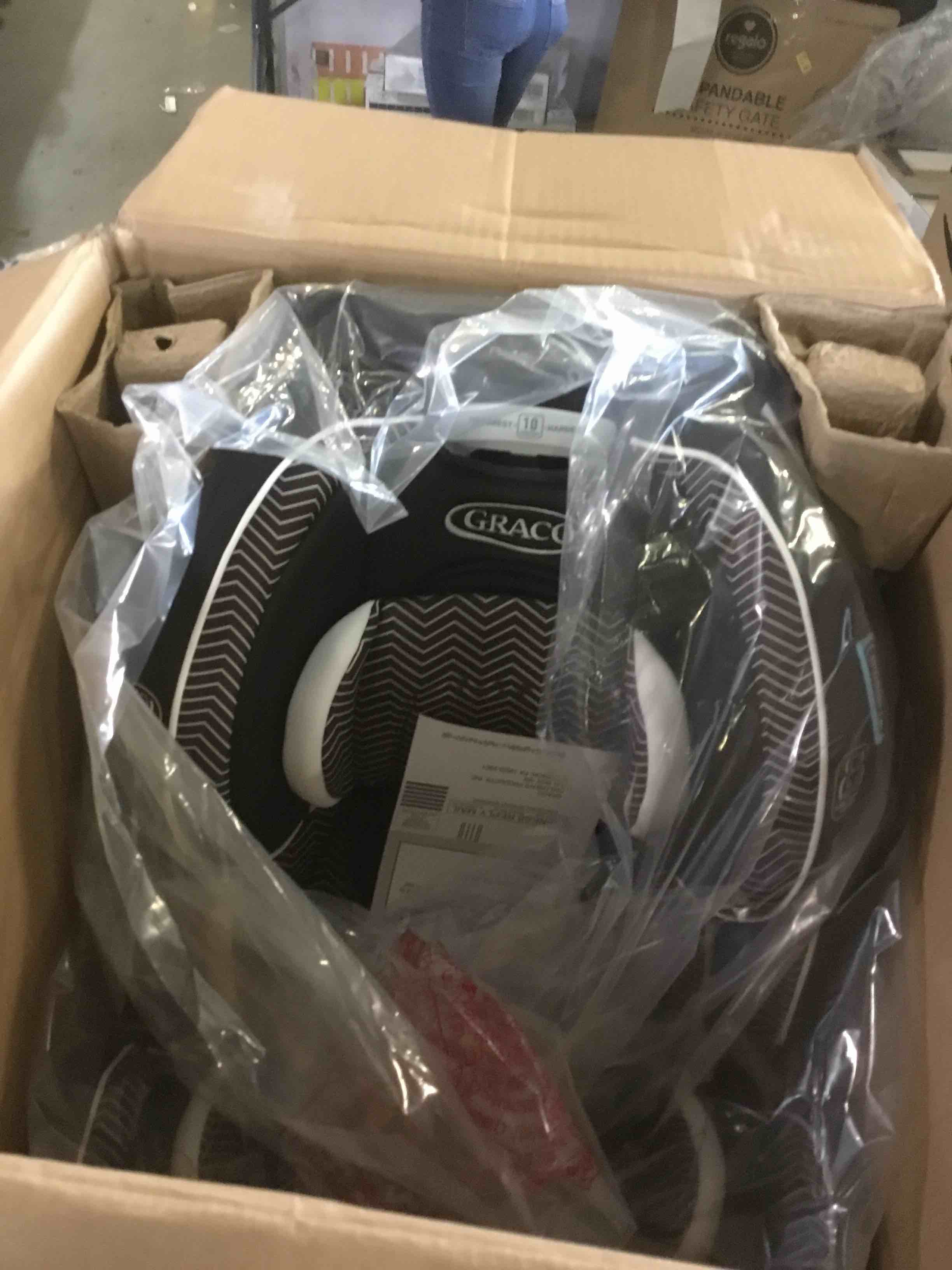 https://s3.amazonaws.com/lotting-images-prod/bidfta/GRN5595978_1700149222828.jpeg
