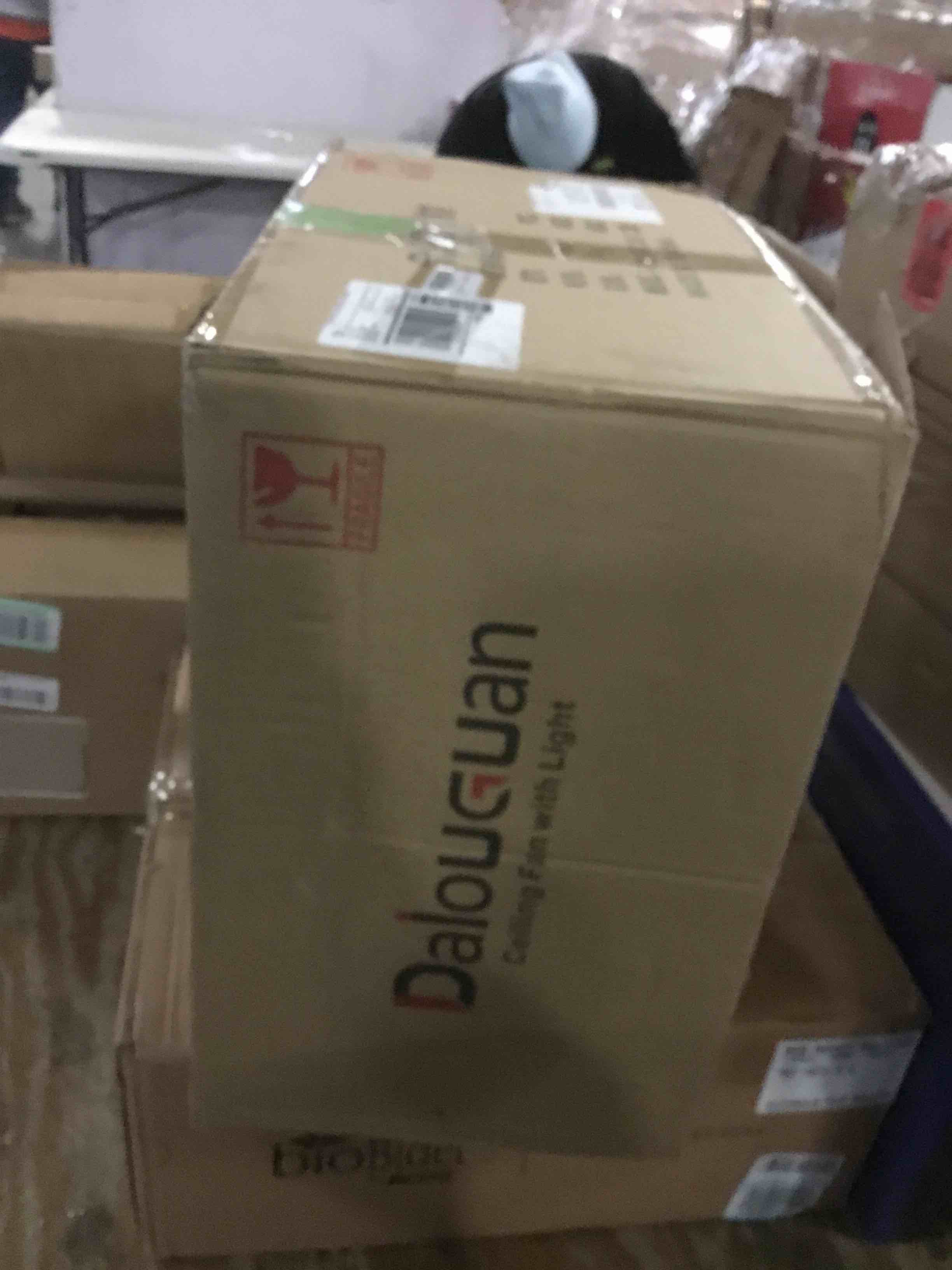 https://s3.amazonaws.com/lotting-images-prod/bidfta/GRN5596403_1700572556408.jpeg