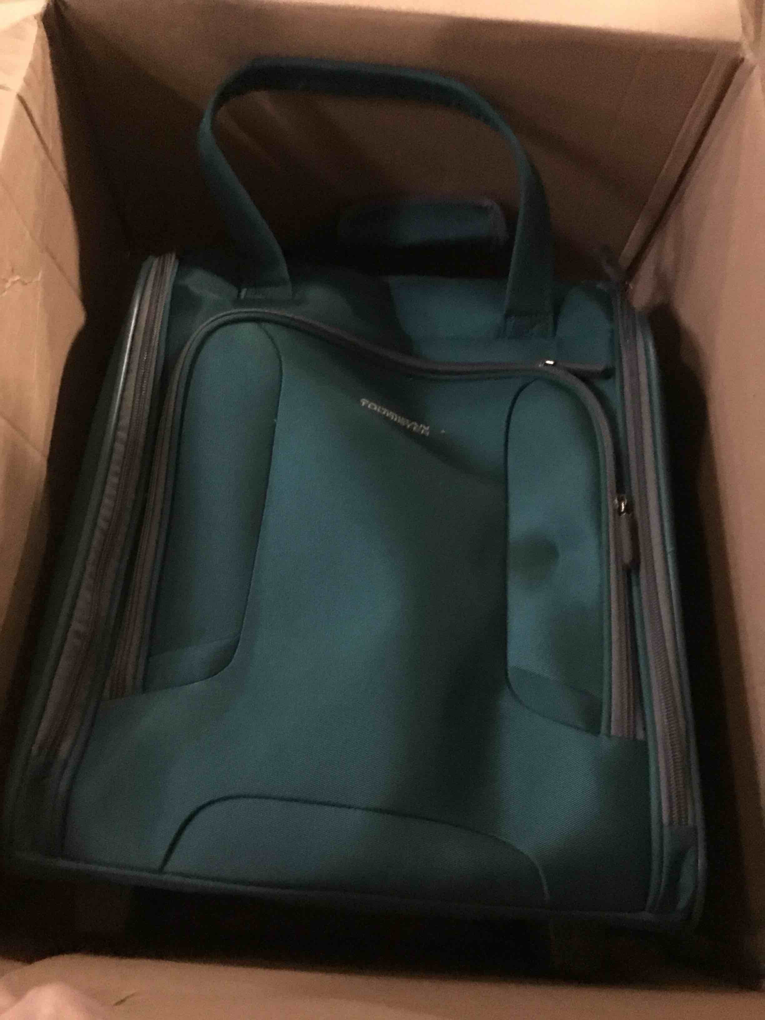 https://s3.amazonaws.com/lotting-images-prod/bidfta/GRN5596470_1700582725874.jpeg
