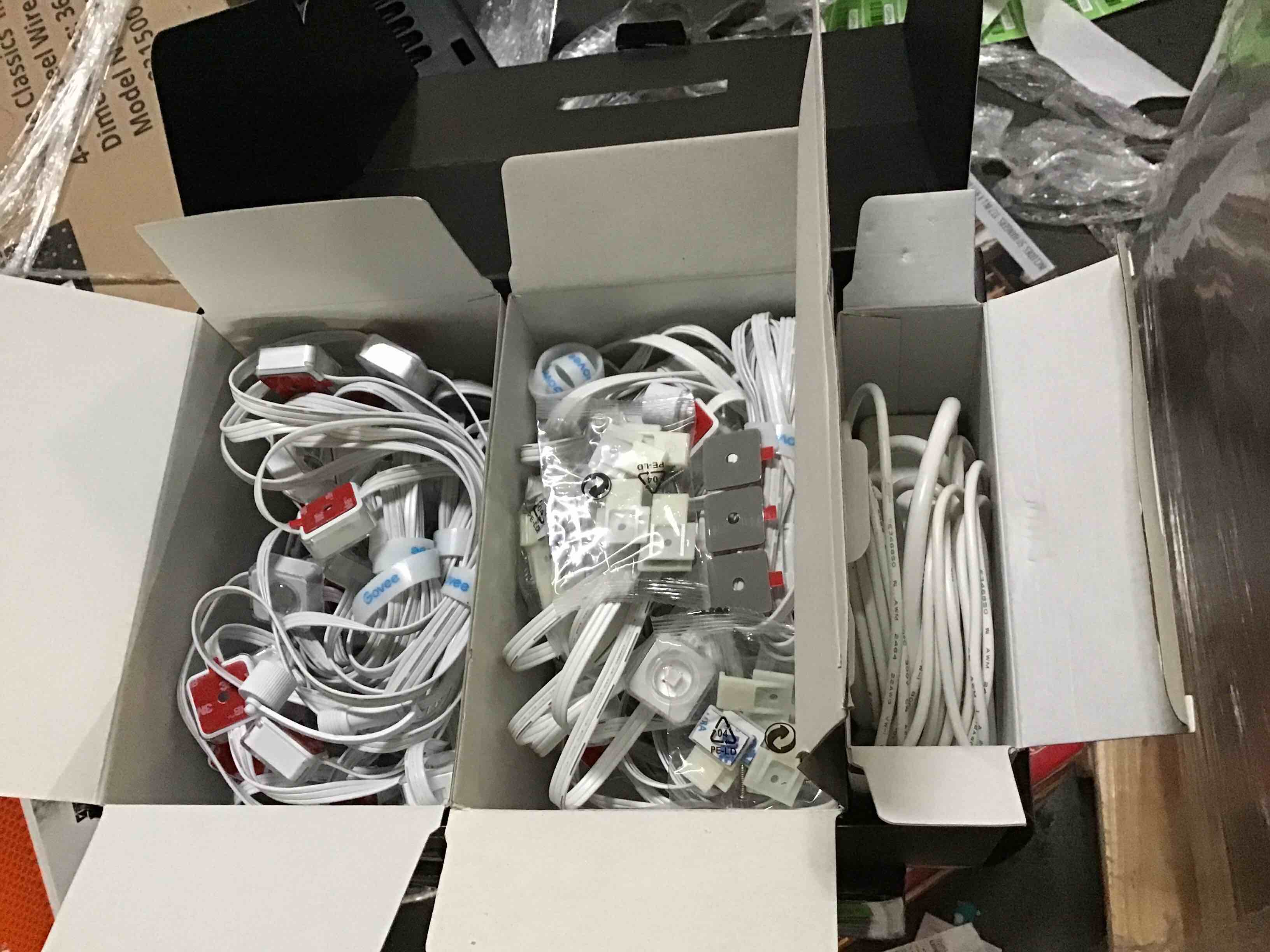 https://s3.amazonaws.com/lotting-images-prod/bidfta/GRN5597041_1700245269718.jpeg
