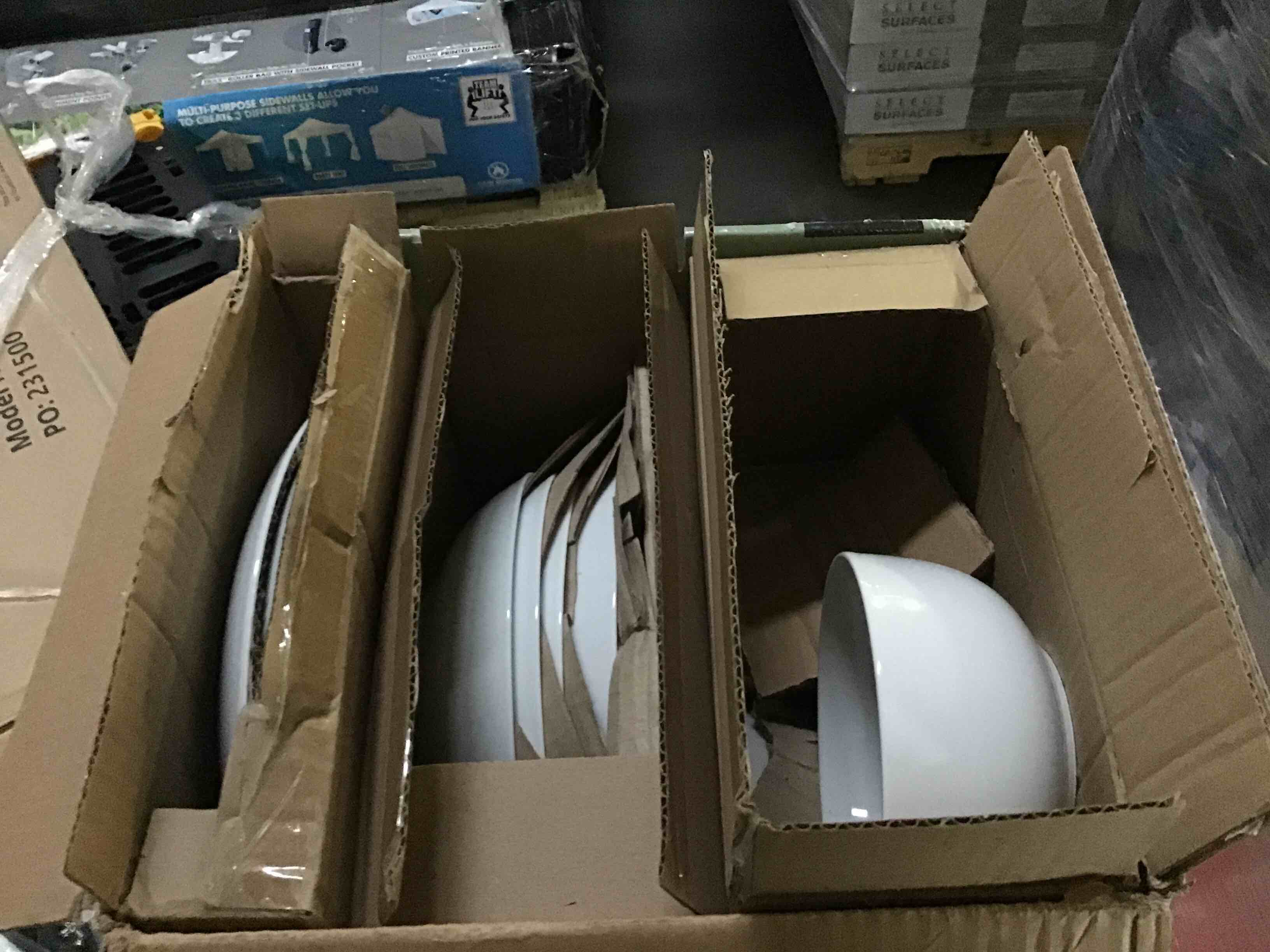 https://s3.amazonaws.com/lotting-images-prod/bidfta/GRN5597046_1700246464837.jpeg