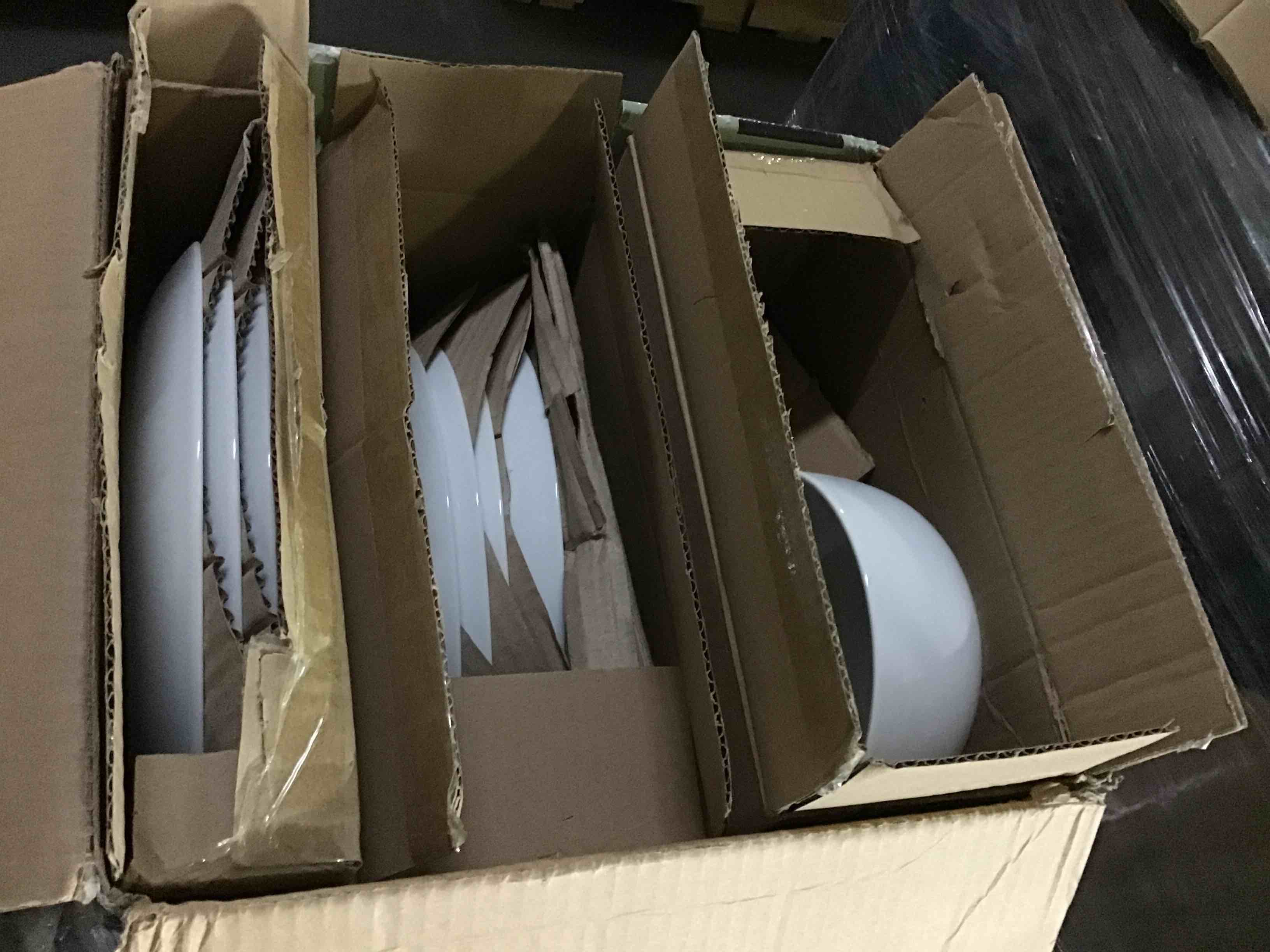 https://s3.amazonaws.com/lotting-images-prod/bidfta/GRN5597046_1700246470447.jpeg