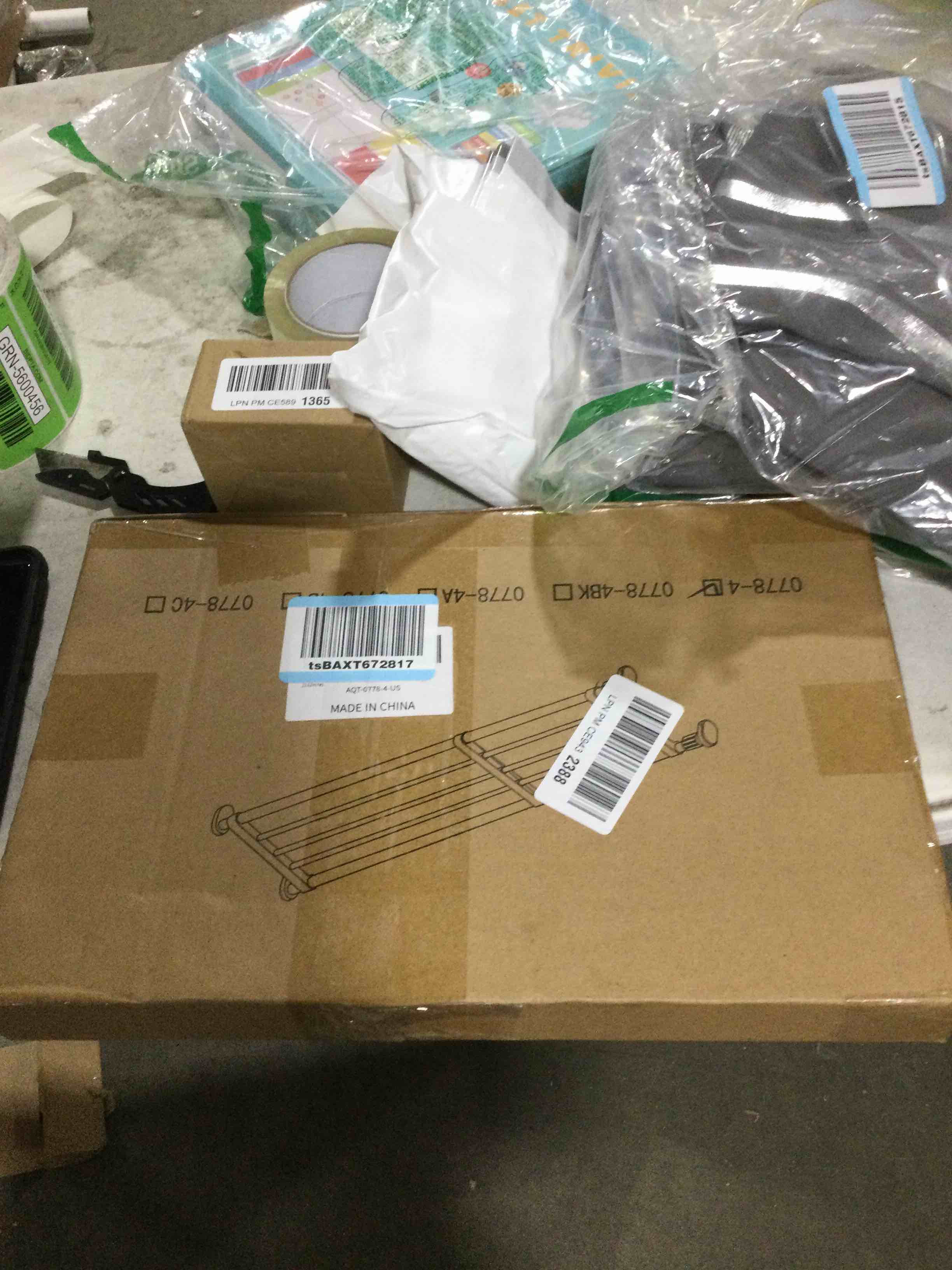 https://s3.amazonaws.com/lotting-images-prod/bidfta/GRN5600453_1712234848000.jpeg