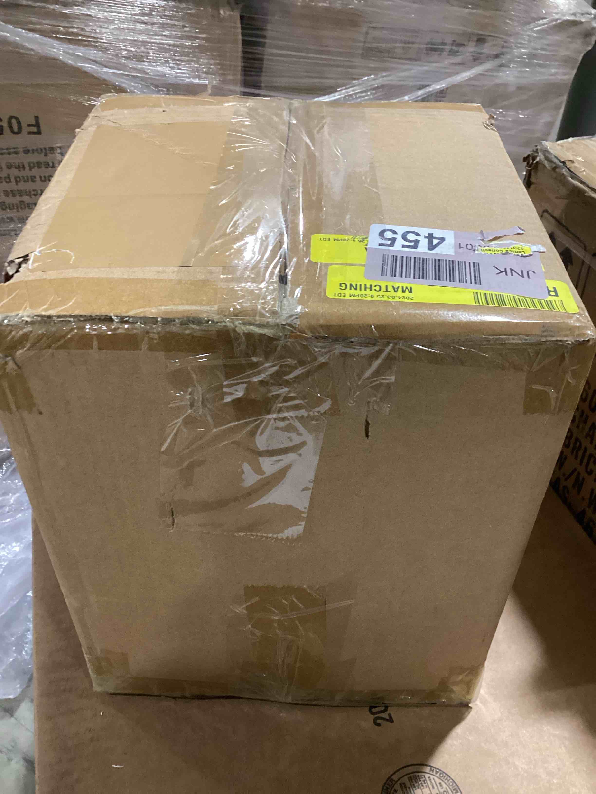 https://s3.amazonaws.com/lotting-images-prod/bidfta/GRN5600492_1712662949944.jpeg