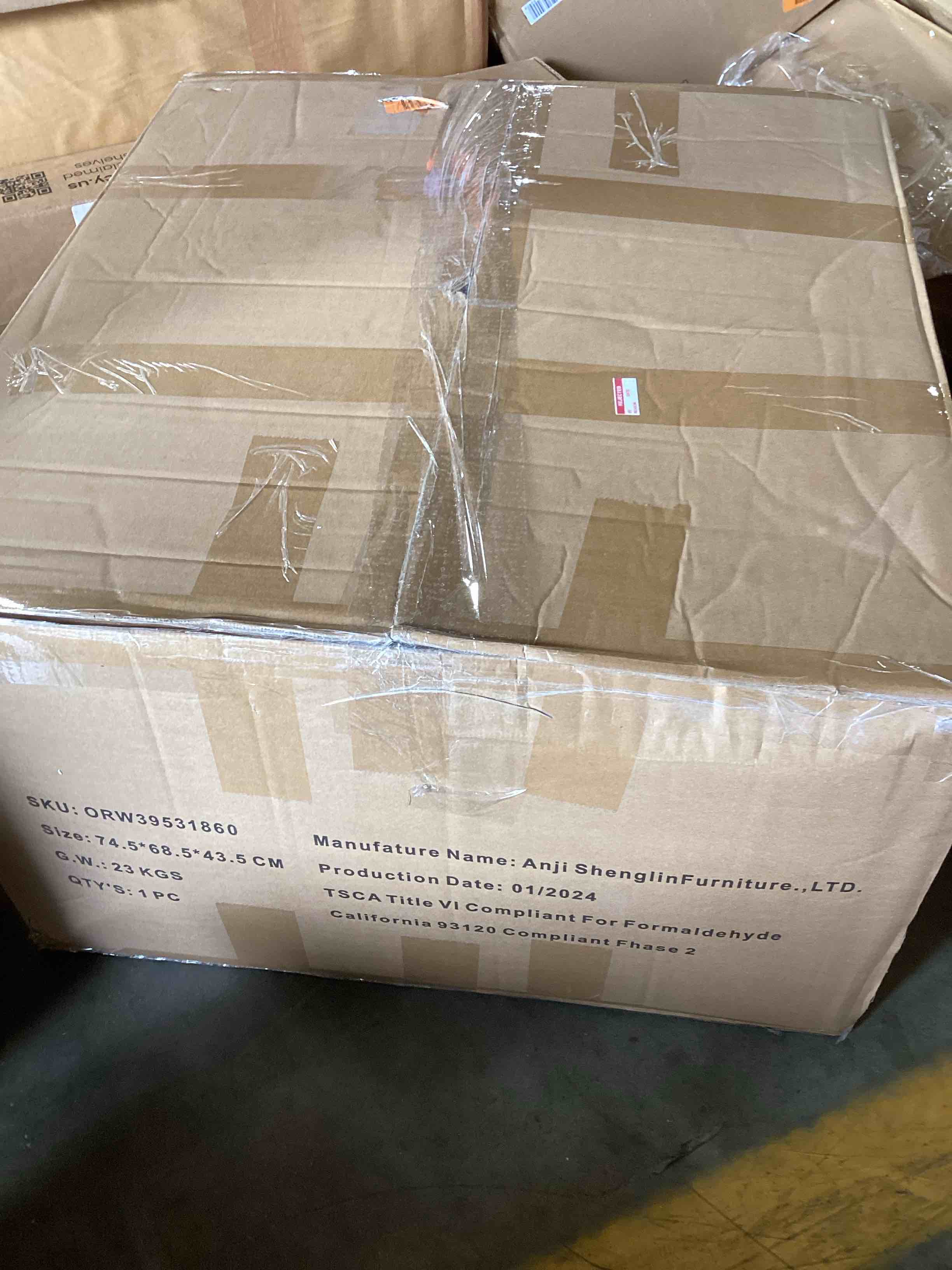 https://s3.amazonaws.com/lotting-images-prod/bidfta/GRN5600883_1712850890228.jpeg