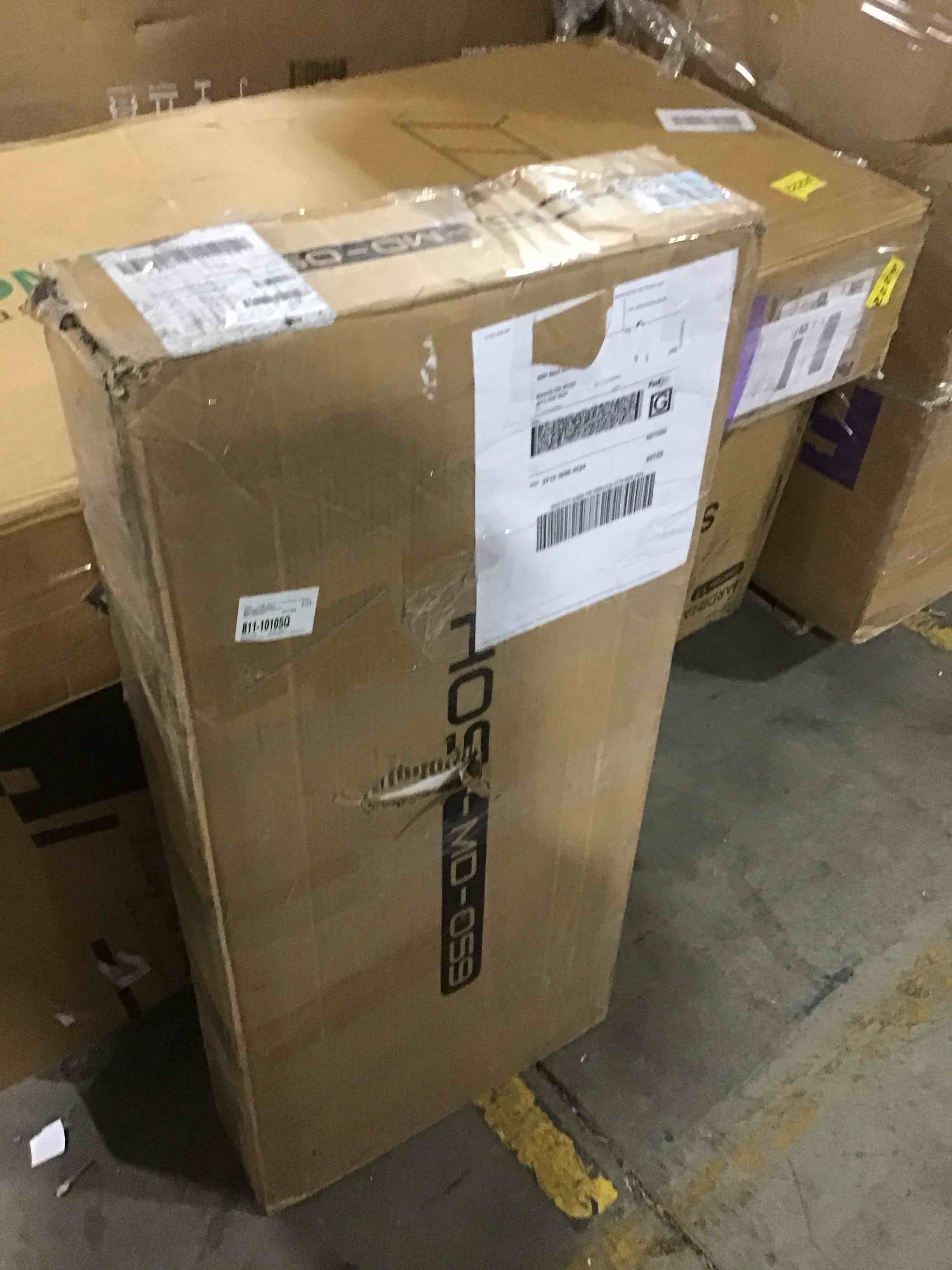 https://s3.amazonaws.com/lotting-images-prod/bidfta/GRN5601546_1711133463289.jpeg