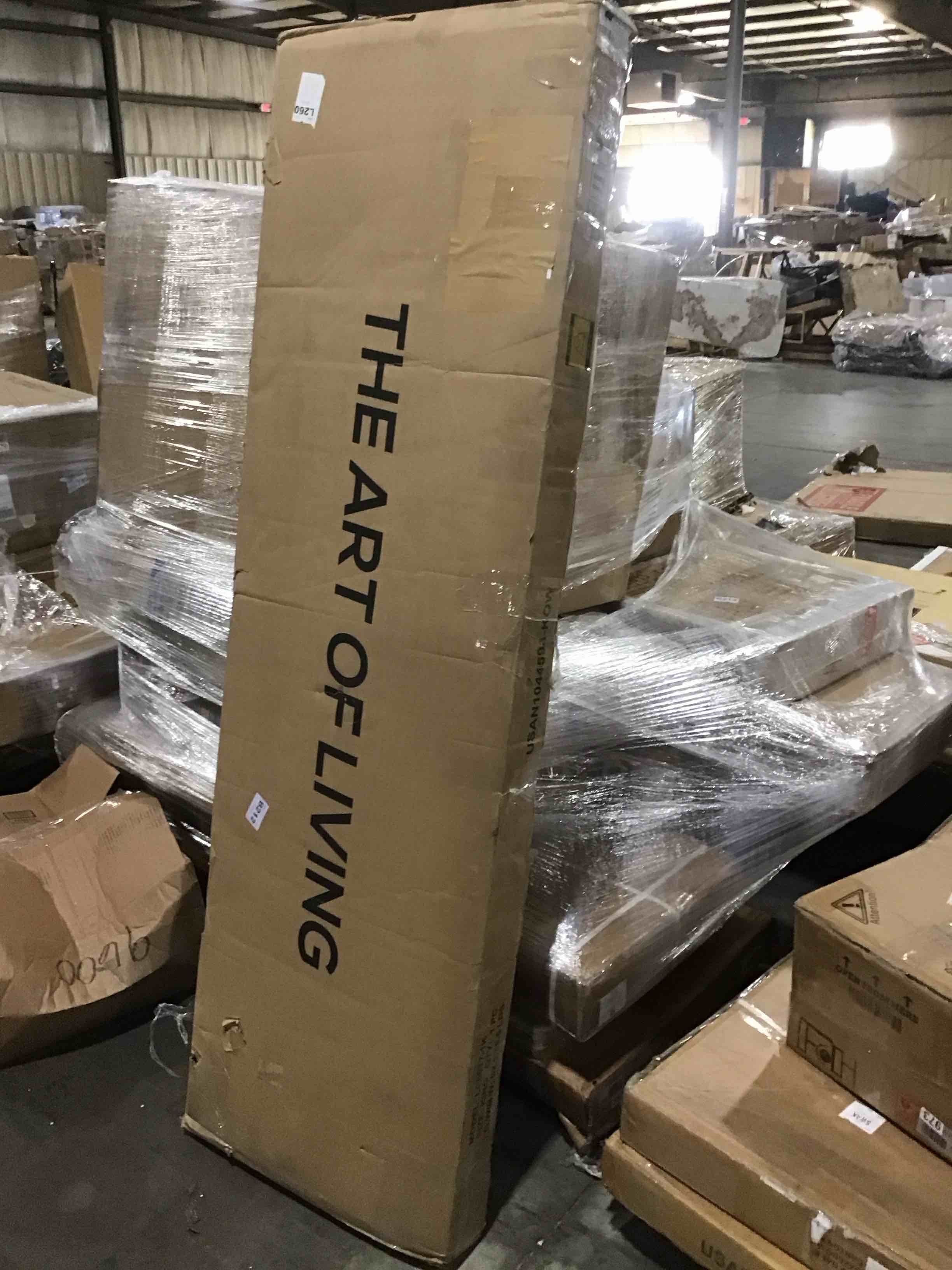 https://s3.amazonaws.com/lotting-images-prod/bidfta/GRN5602532_1712597607301.jpeg