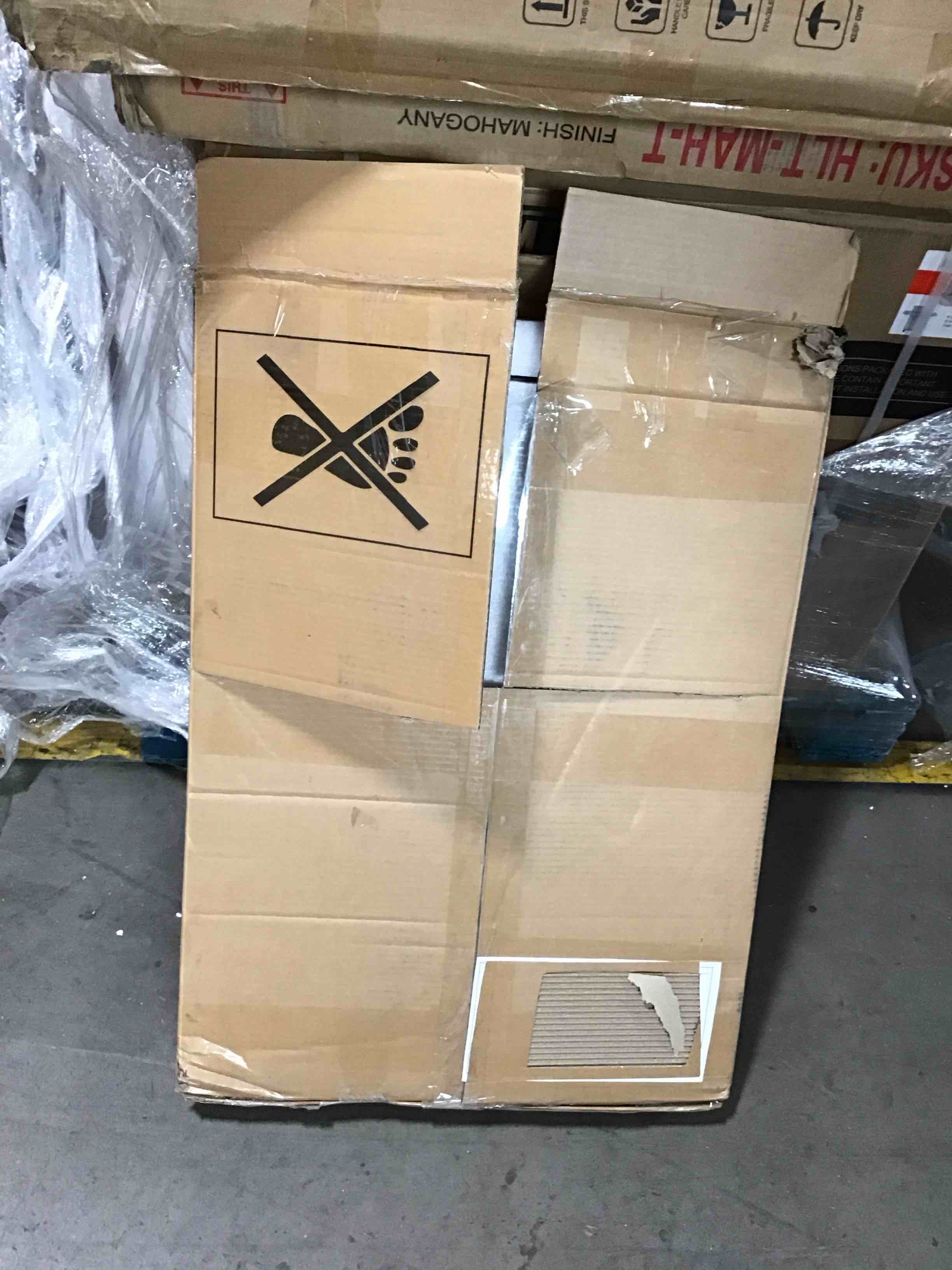 https://s3.amazonaws.com/lotting-images-prod/bidfta/GRN5606250_1708444973449.jpeg