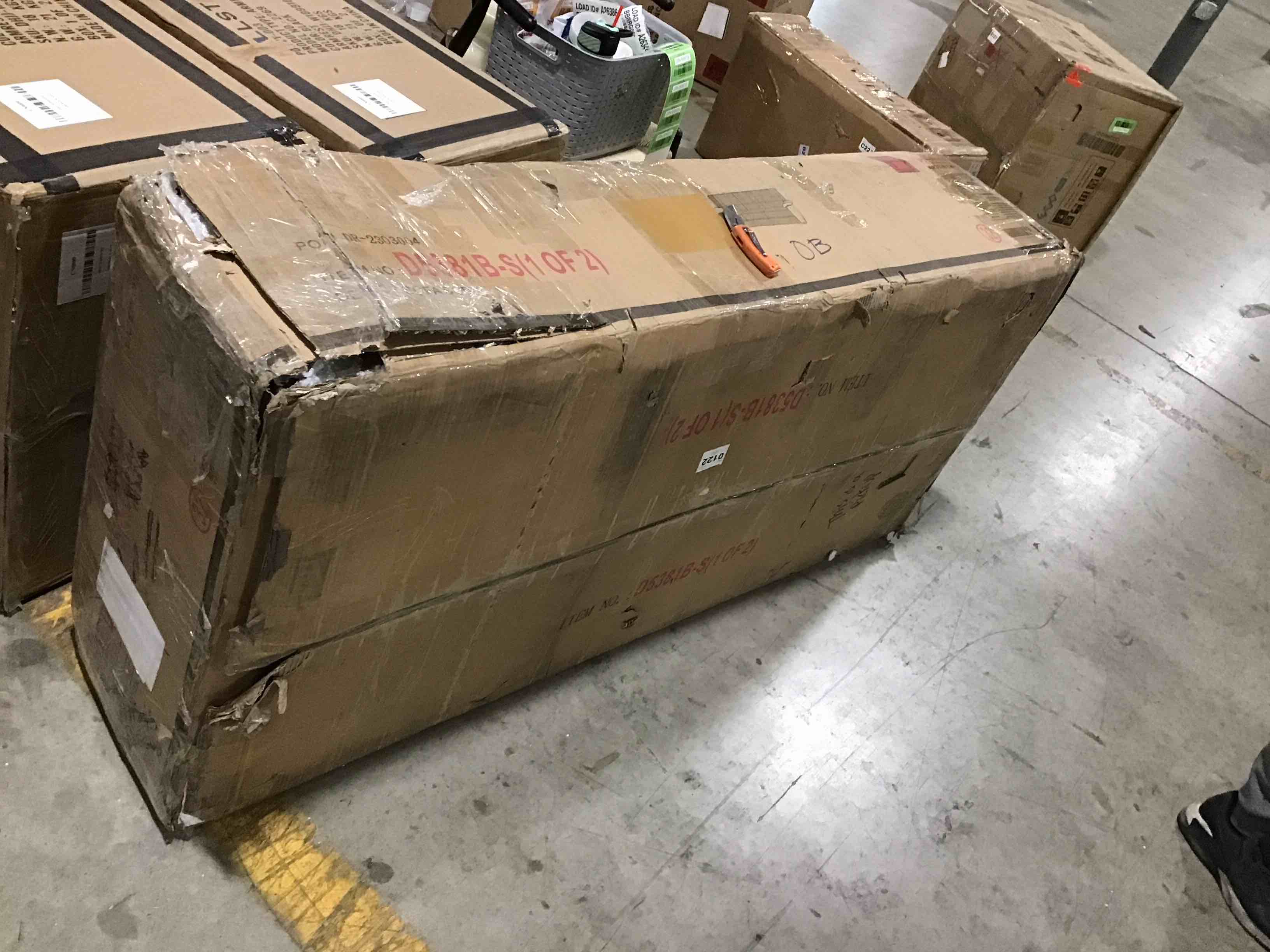 https://s3.amazonaws.com/lotting-images-prod/bidfta/GRN5606329_1708460347338.jpeg