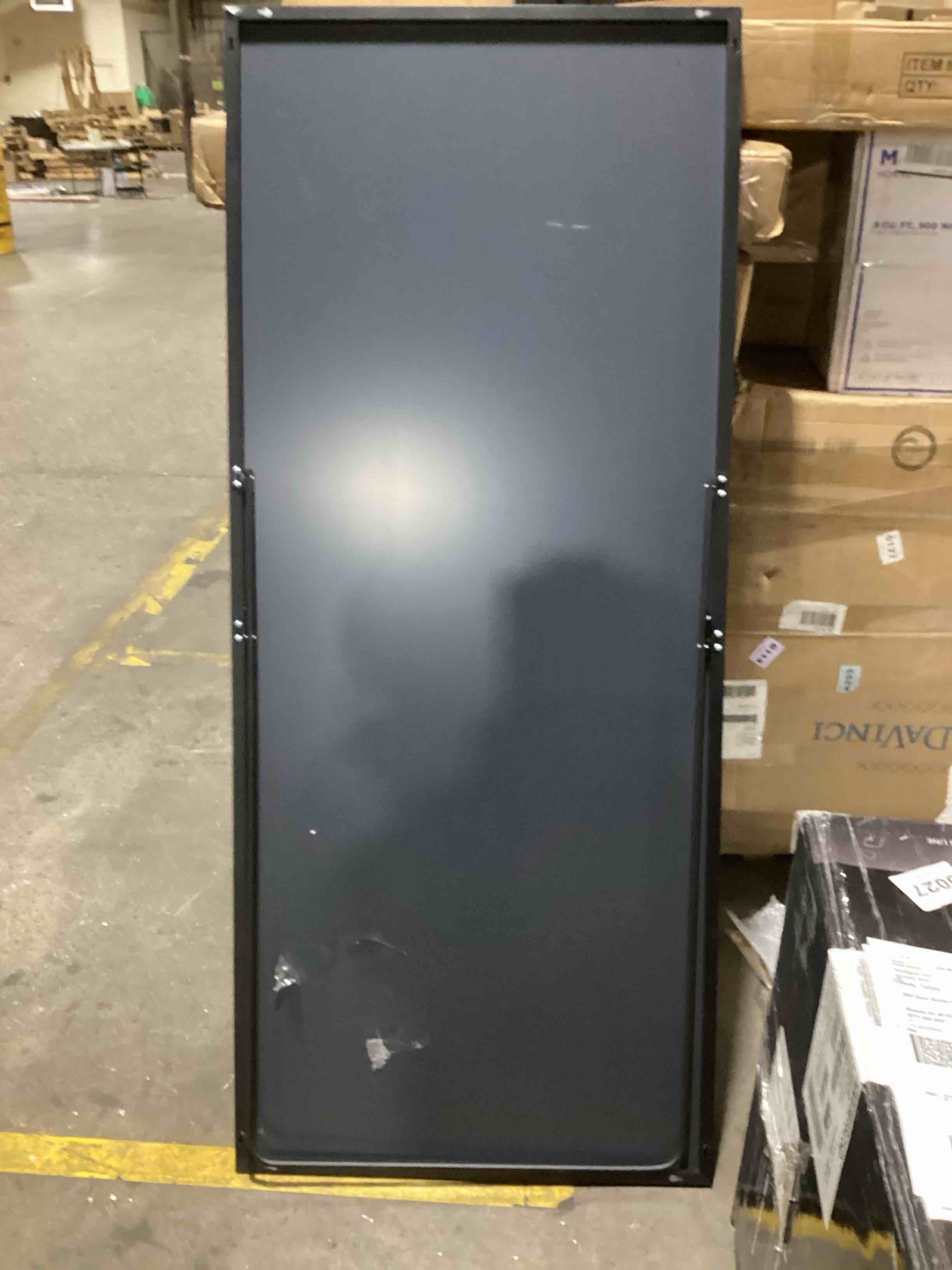 https://s3.amazonaws.com/lotting-images-prod/bidfta/GRN5610470_1710596941540.jpeg
