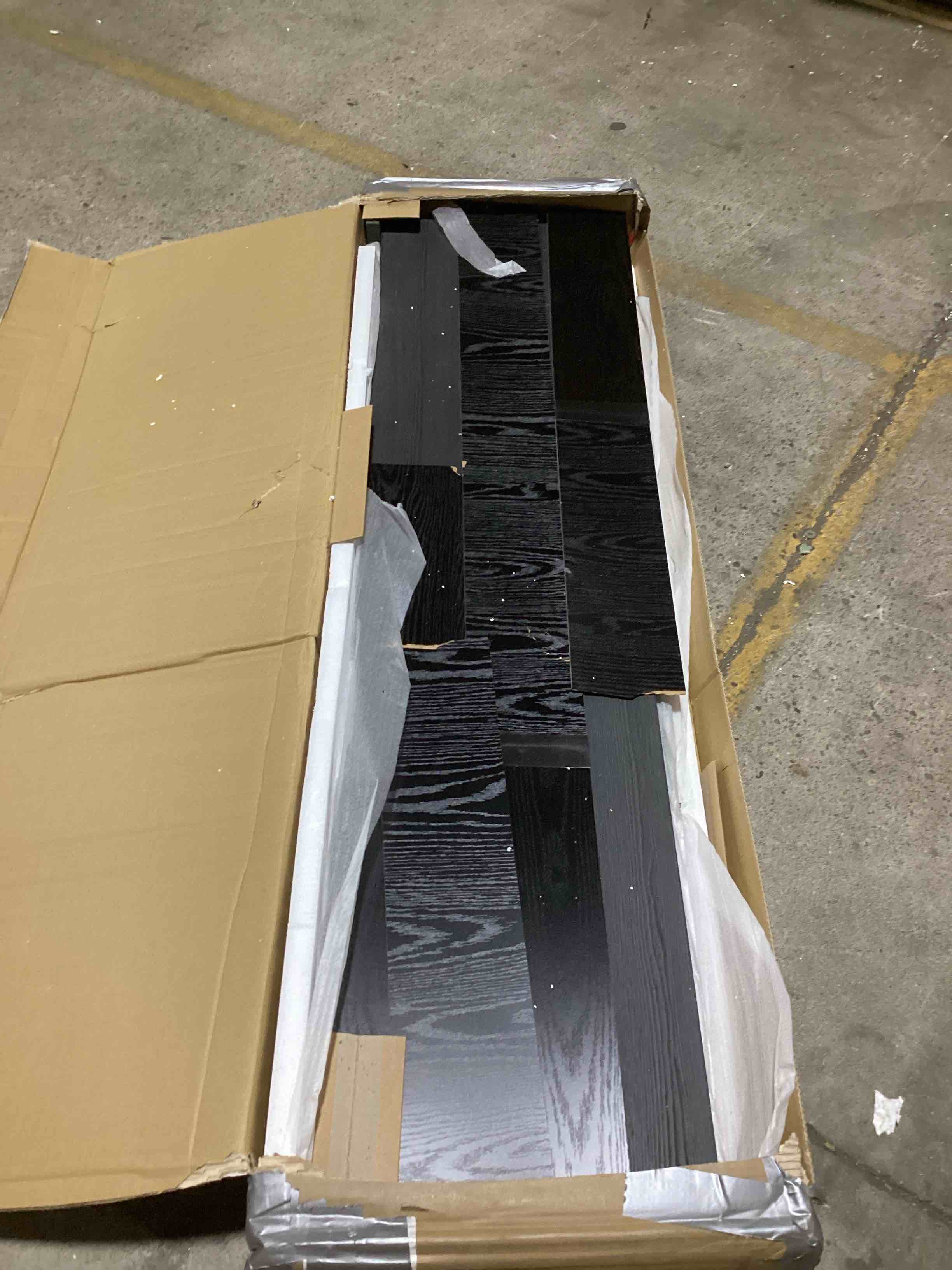 https://s3.amazonaws.com/lotting-images-prod/bidfta/GRN5611648_1712864549662.jpeg
