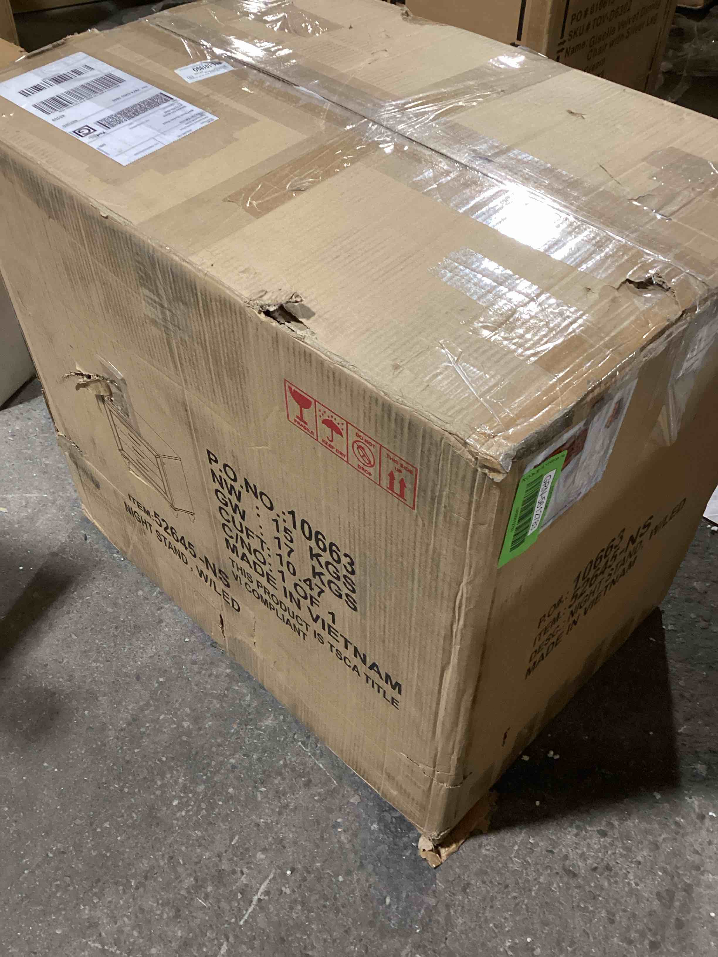 https://s3.amazonaws.com/lotting-images-prod/bidfta/GRN5612783_1702925695434.jpeg